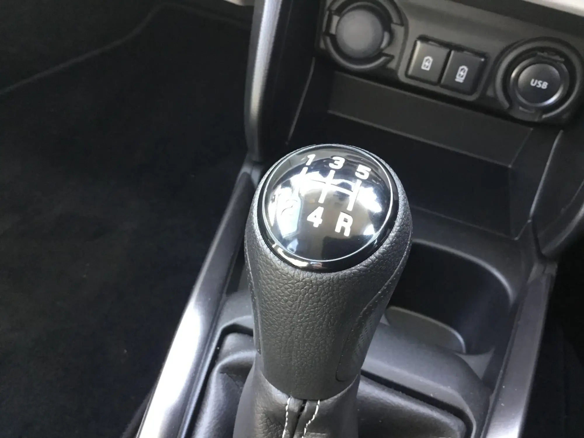 Suzuki Swift Image 21 Suzuki Swift Image 21