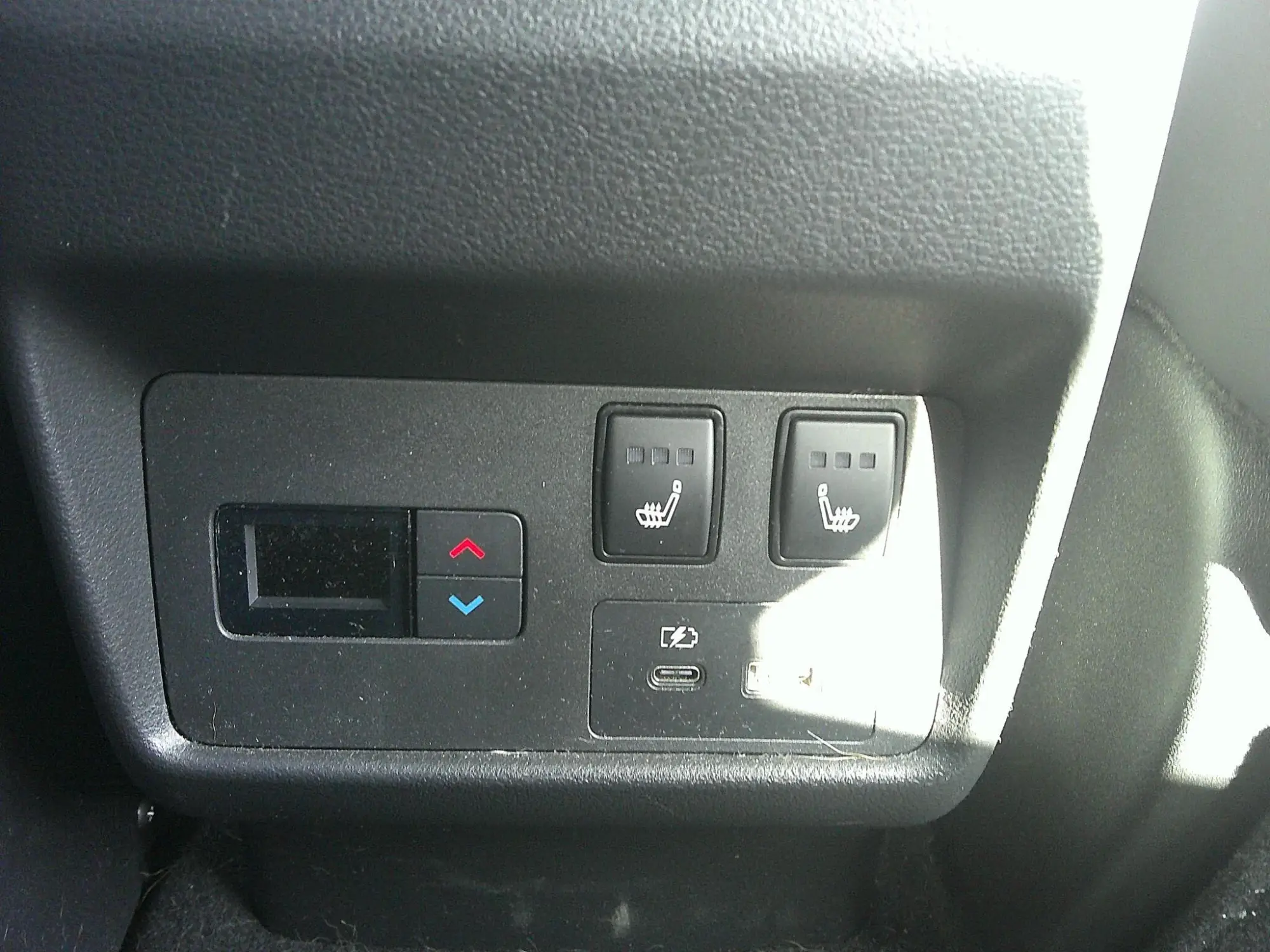 Nissan X-Trail e-POWER Image 15 Nissan X-Trail e-POWER Image 15