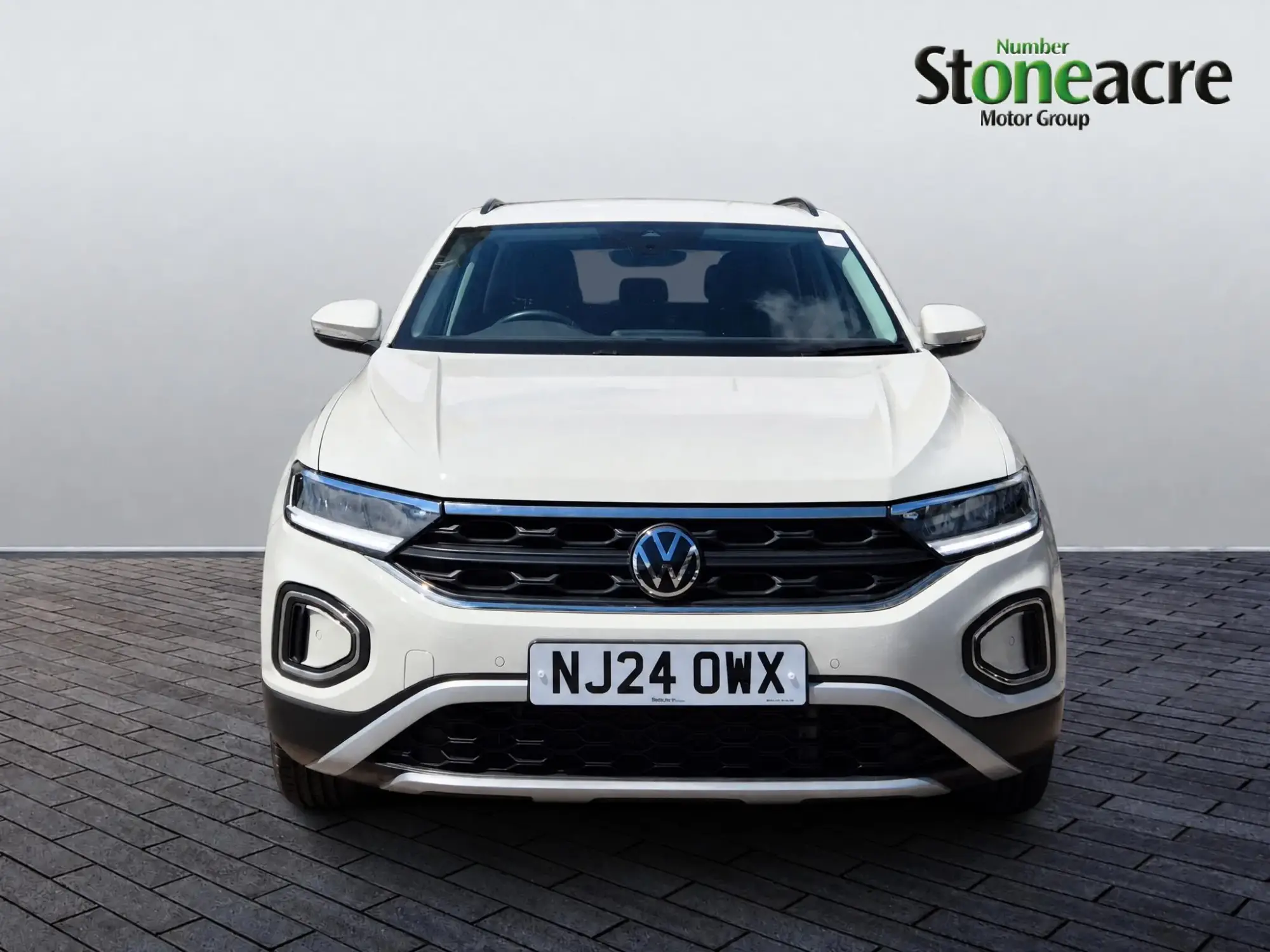 Volkswagen T-Roc 1.5 TSI Life DSG 2WD Euro 6 (s/s) 5dr NJ24OWX Image 2
