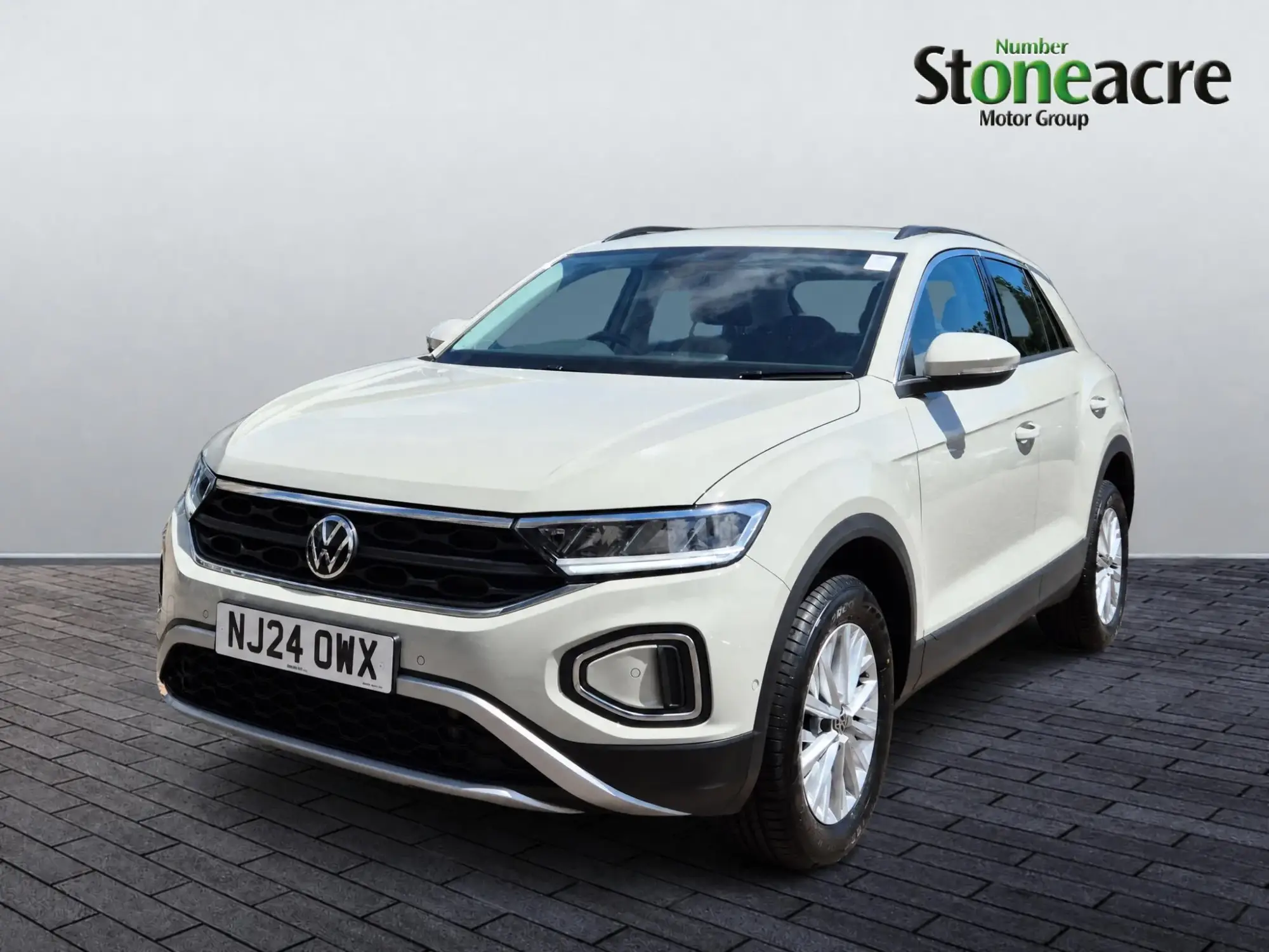 Volkswagen T-Roc 1.5 TSI Life DSG 2WD Euro 6 (s/s) 5dr NJ24OWX Image 3