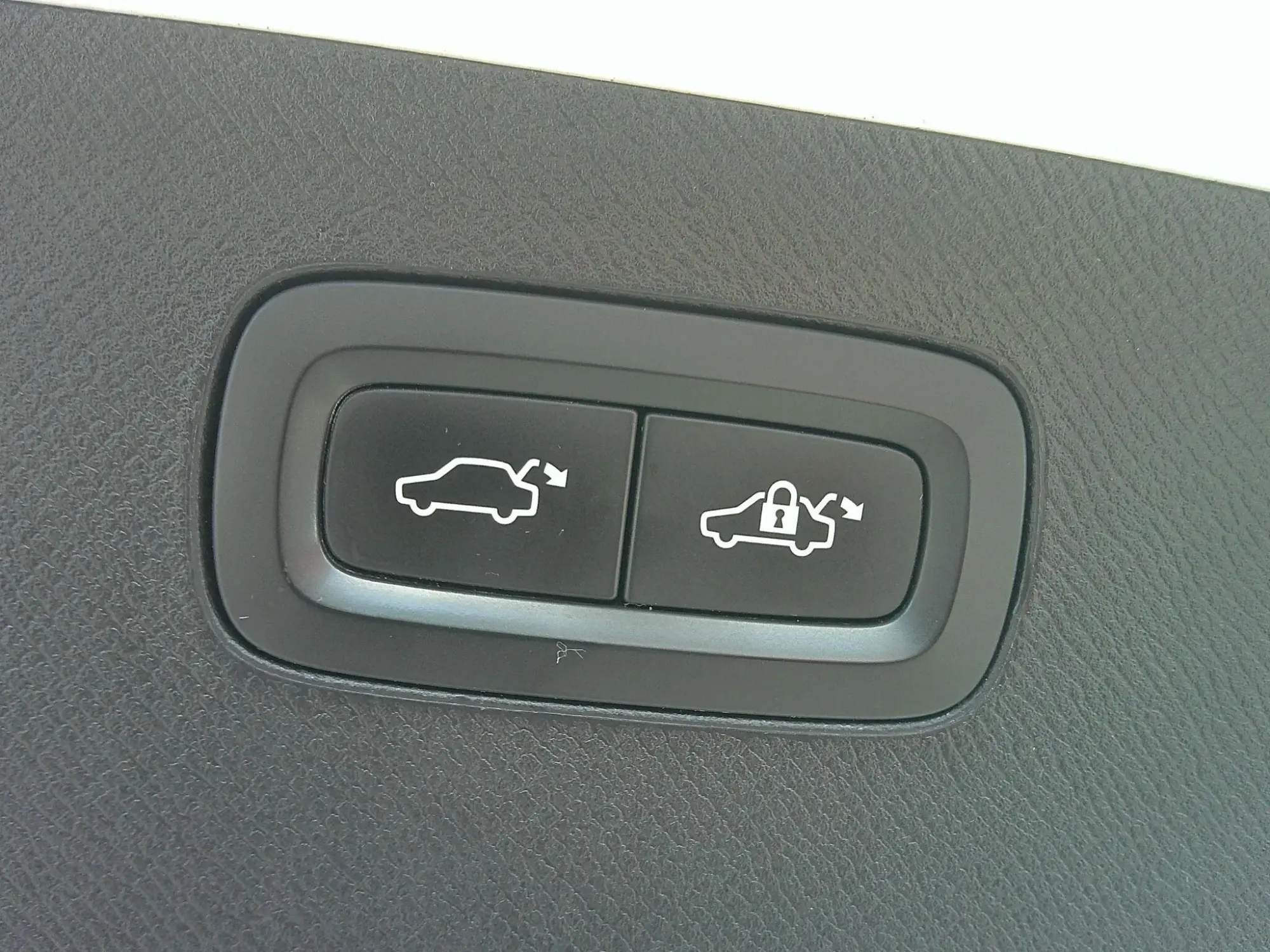 Volvo XC90 Image 16