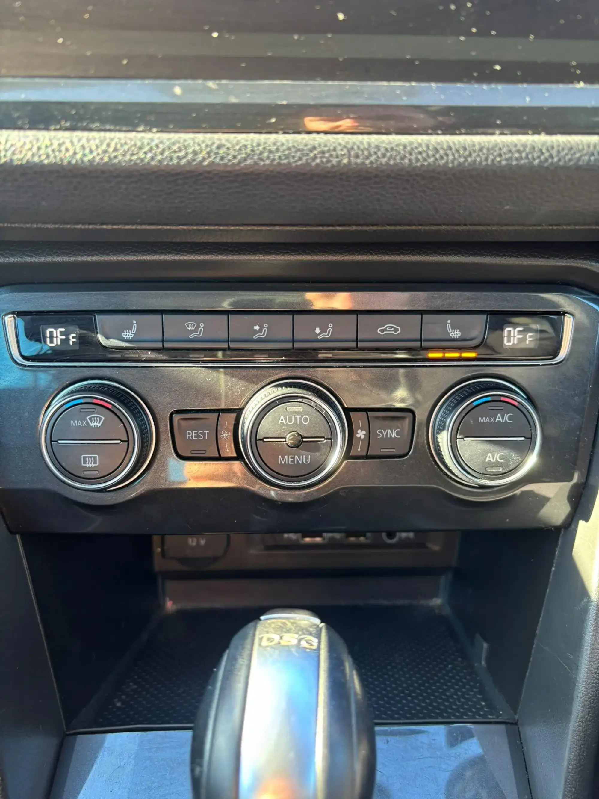 Volkswagen Tiguan Image 8