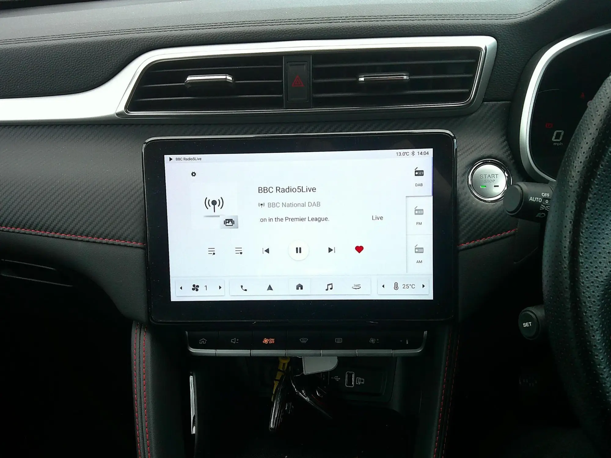 MG ZS EV Image 15
