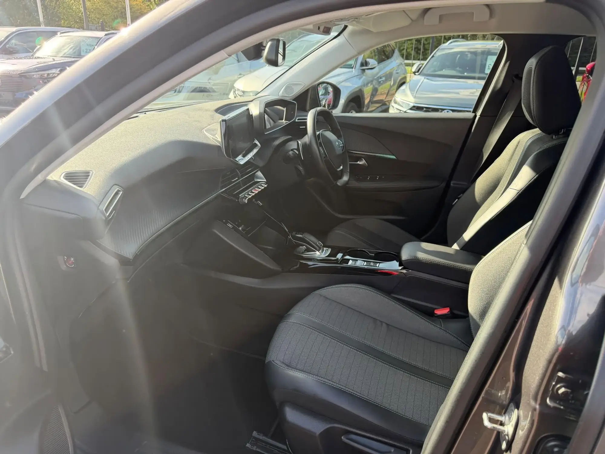 Peugeot 2008 Image 16