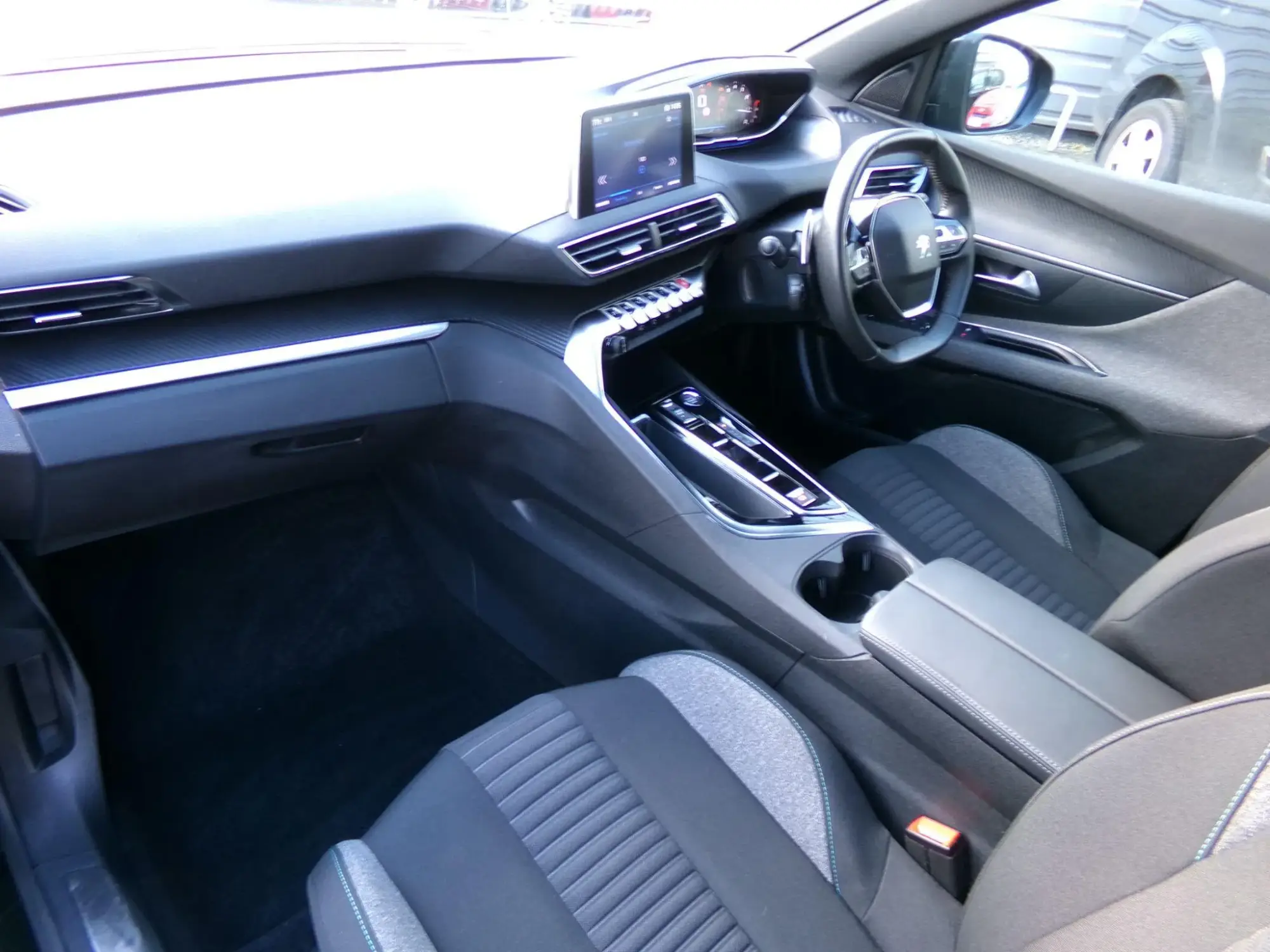 Peugeot 3008 Image 10