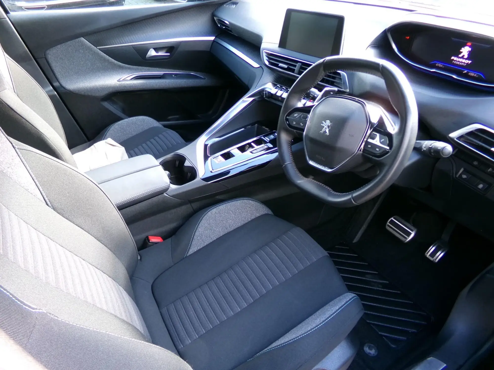 Peugeot 3008 Image 11