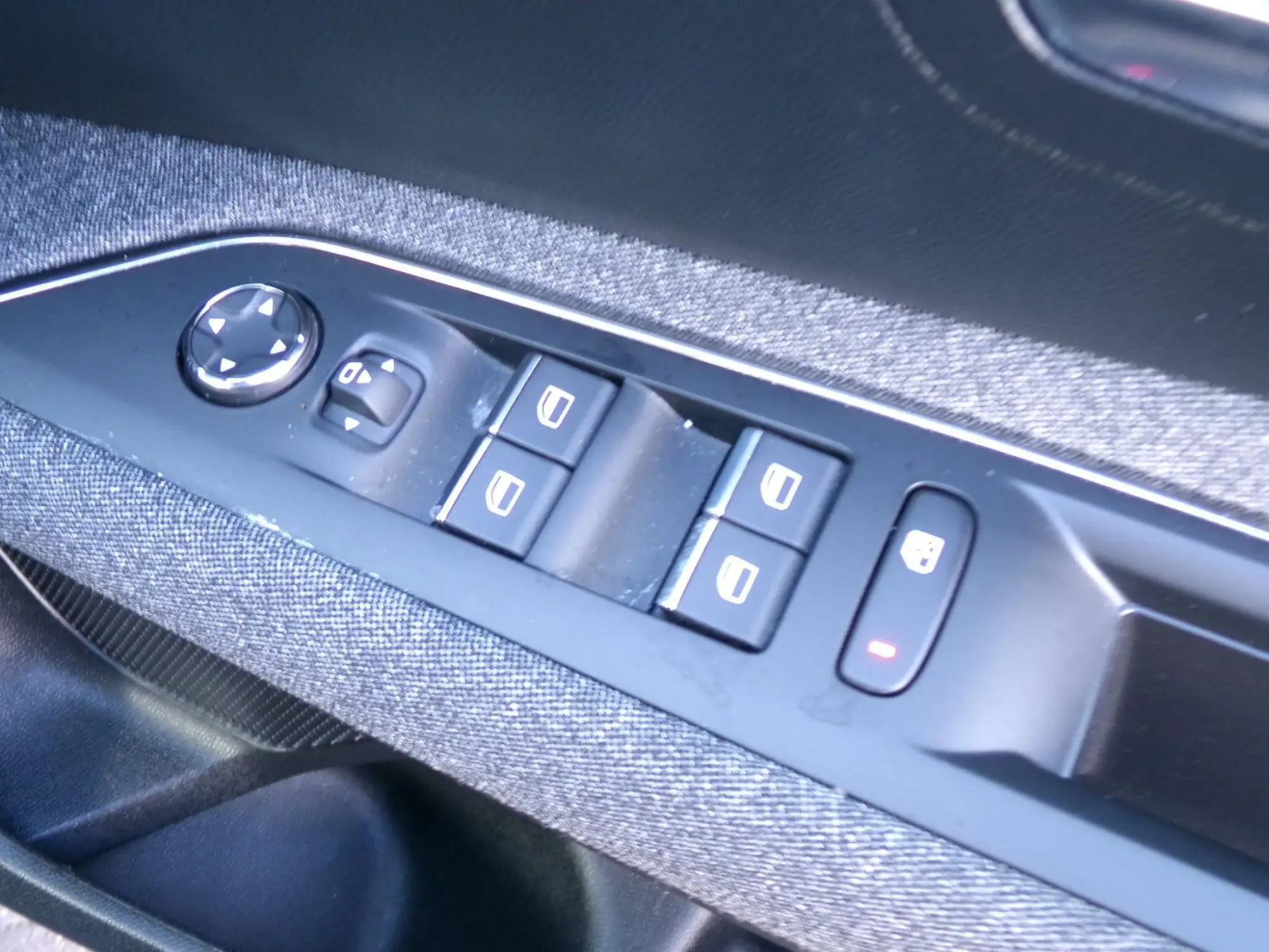 Peugeot 3008 Image 13