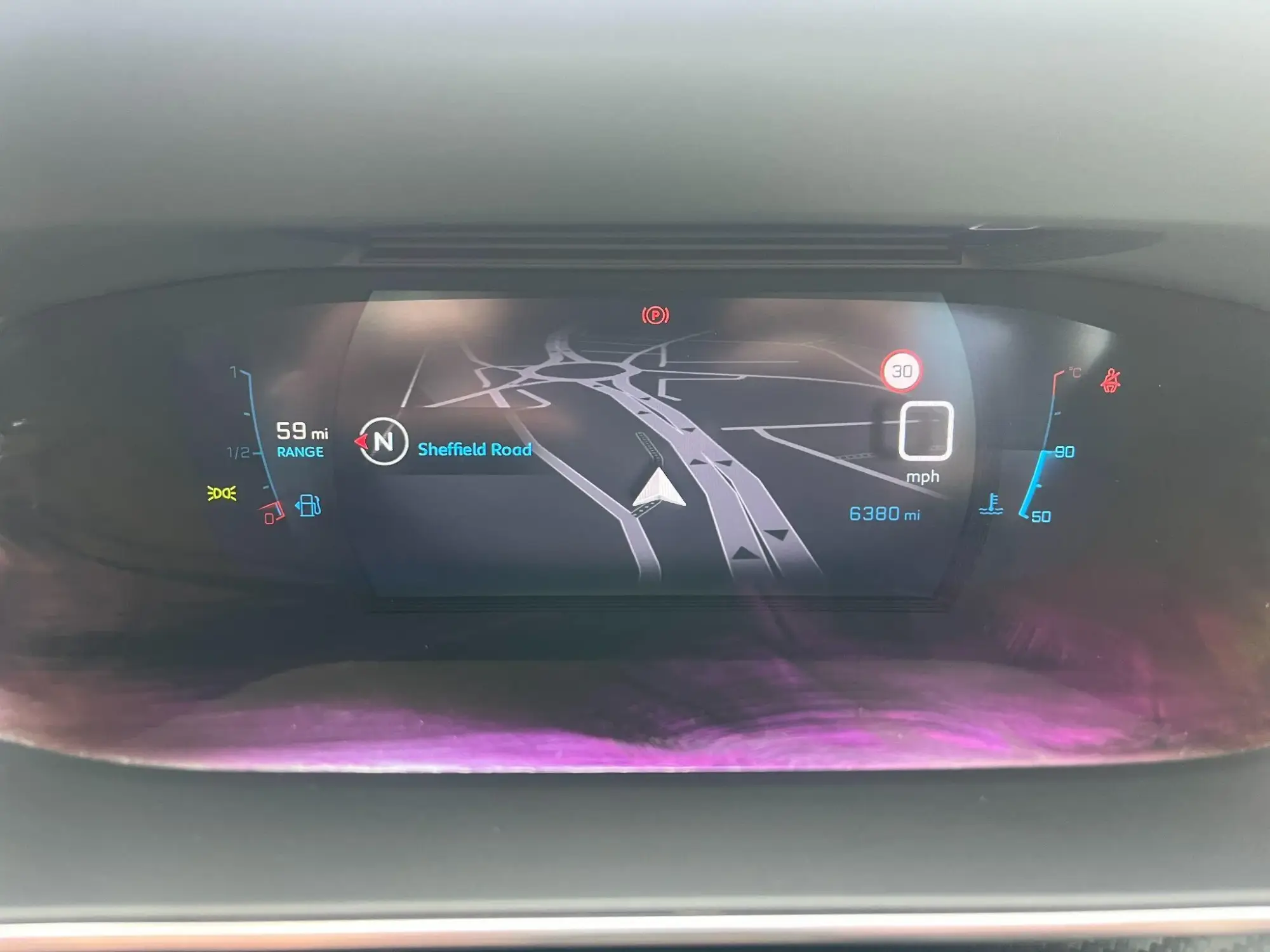 Peugeot 208 Image 31