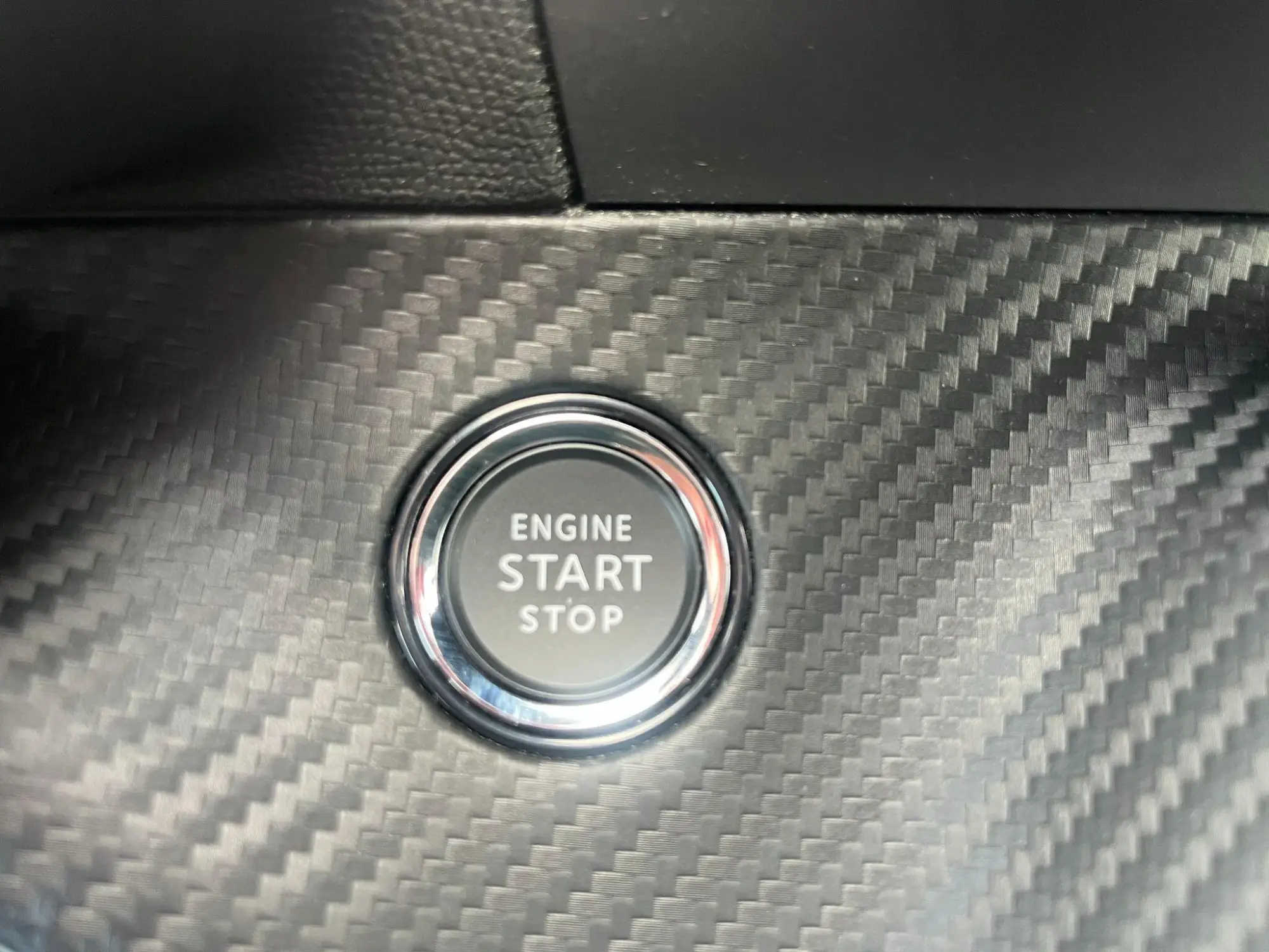 Peugeot 208 Image 36