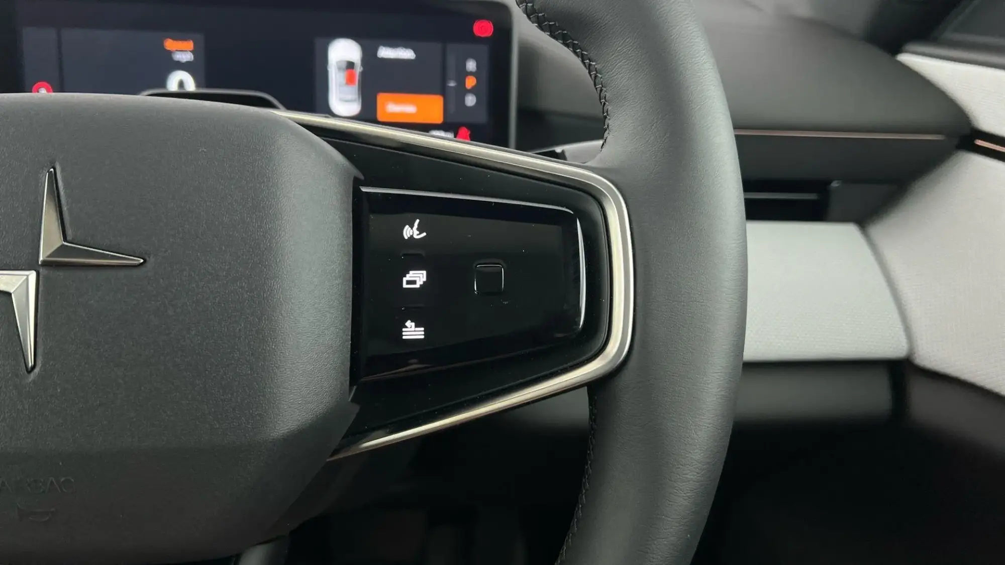 Polestar 4 SUV Image 11 Polestar 4 SUV Image 11