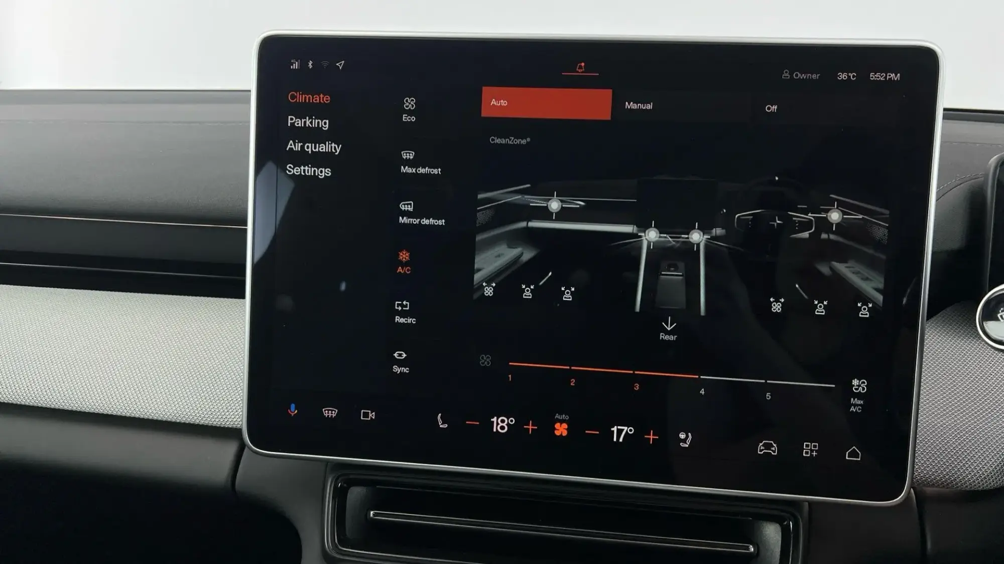 Polestar 4 SUV Image 15 Polestar 4 SUV Image 15