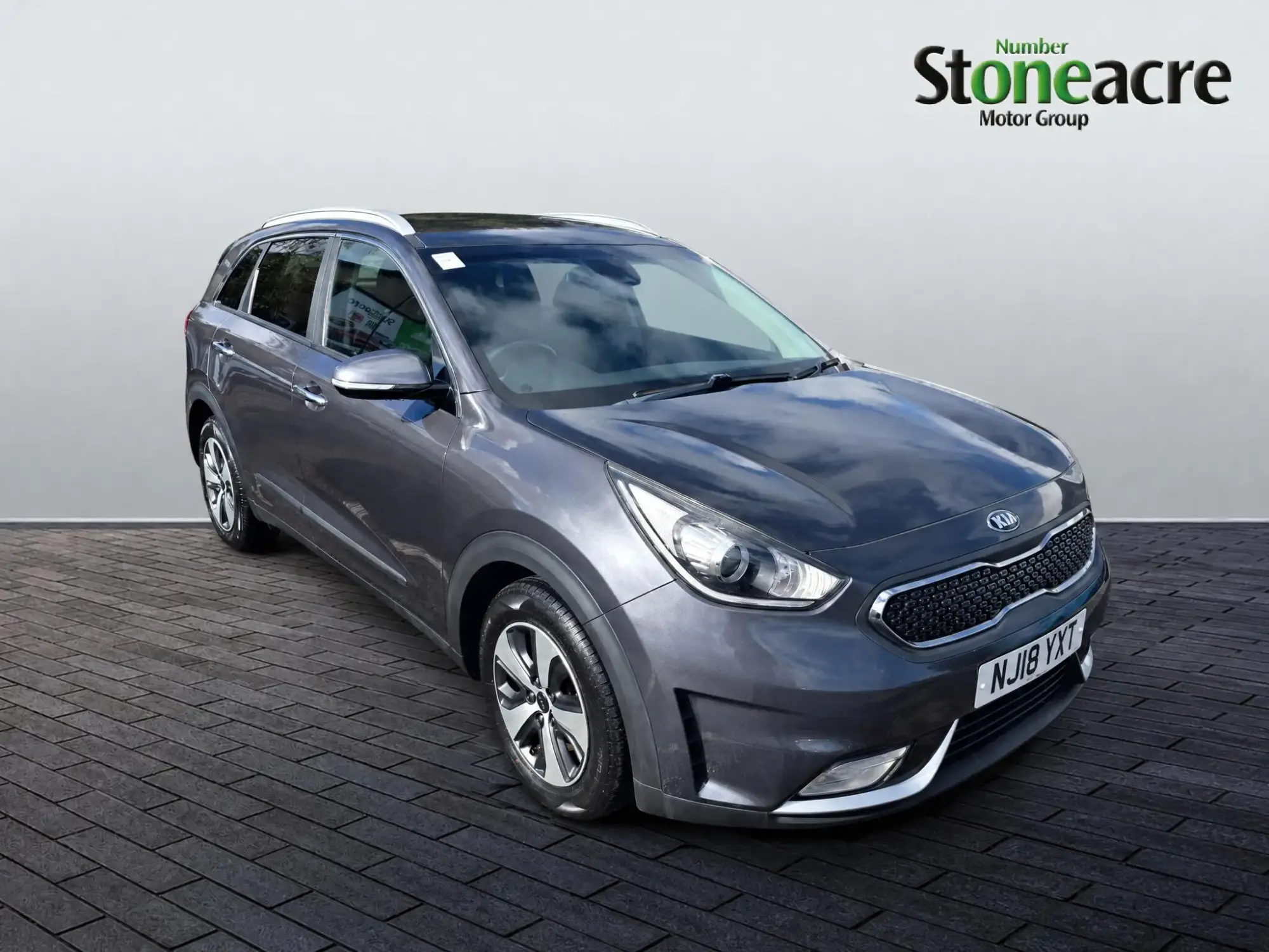 Kia Niro 1.6 GDi Hybrid 2 5dr DCT NJ18YXT Image 1 Kia Niro 1.6 GDi Hybrid 2 5dr DCT NJ18YXT Image 1