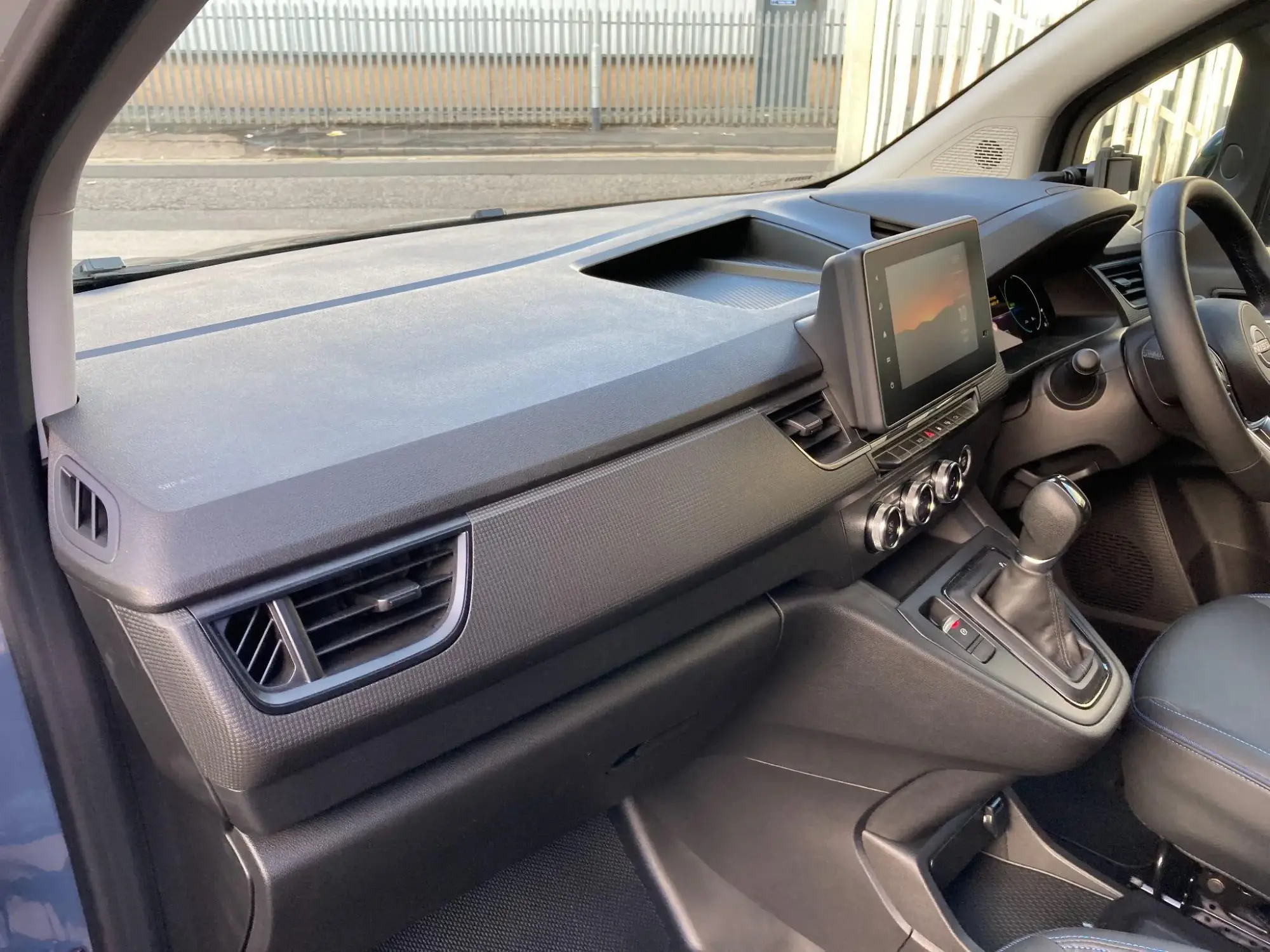 Nissan Townstar Image 18 Nissan Townstar Image 18