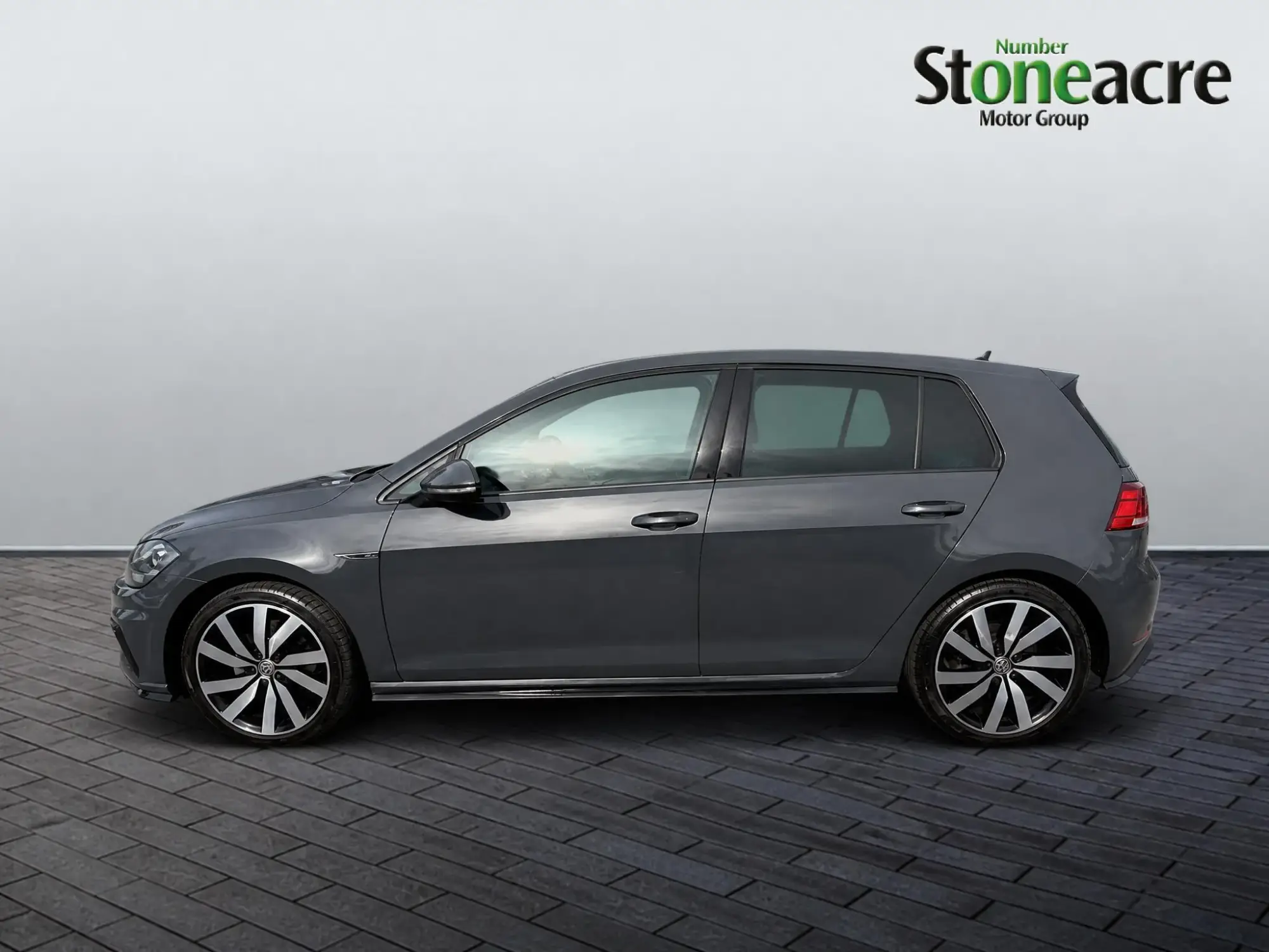 Volkswagen Golf Image 5