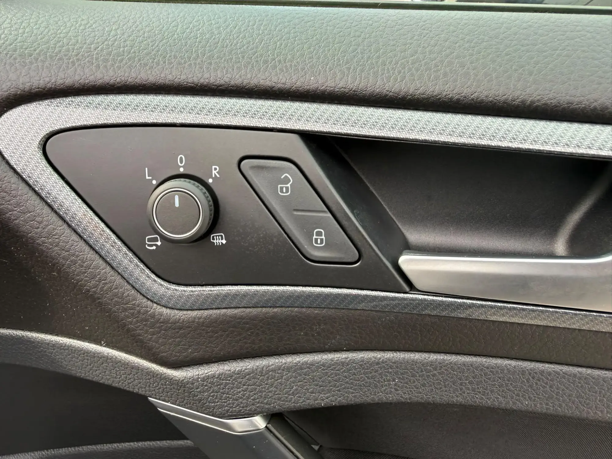 Volkswagen Golf Image 17