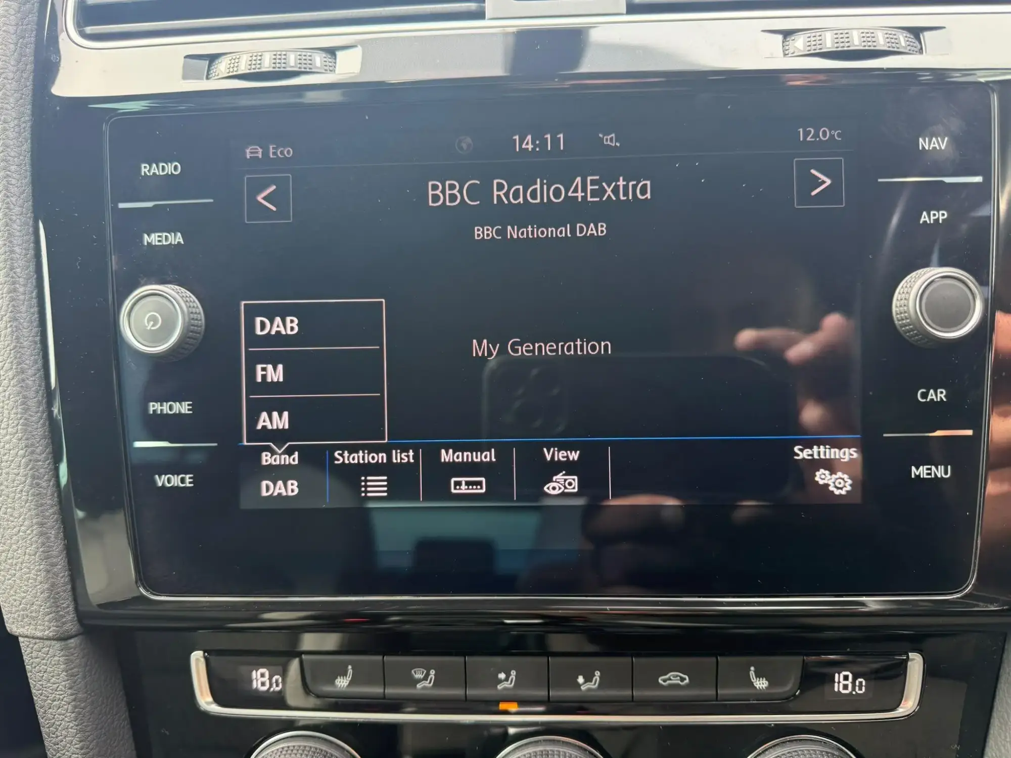 Volkswagen Golf Image 19