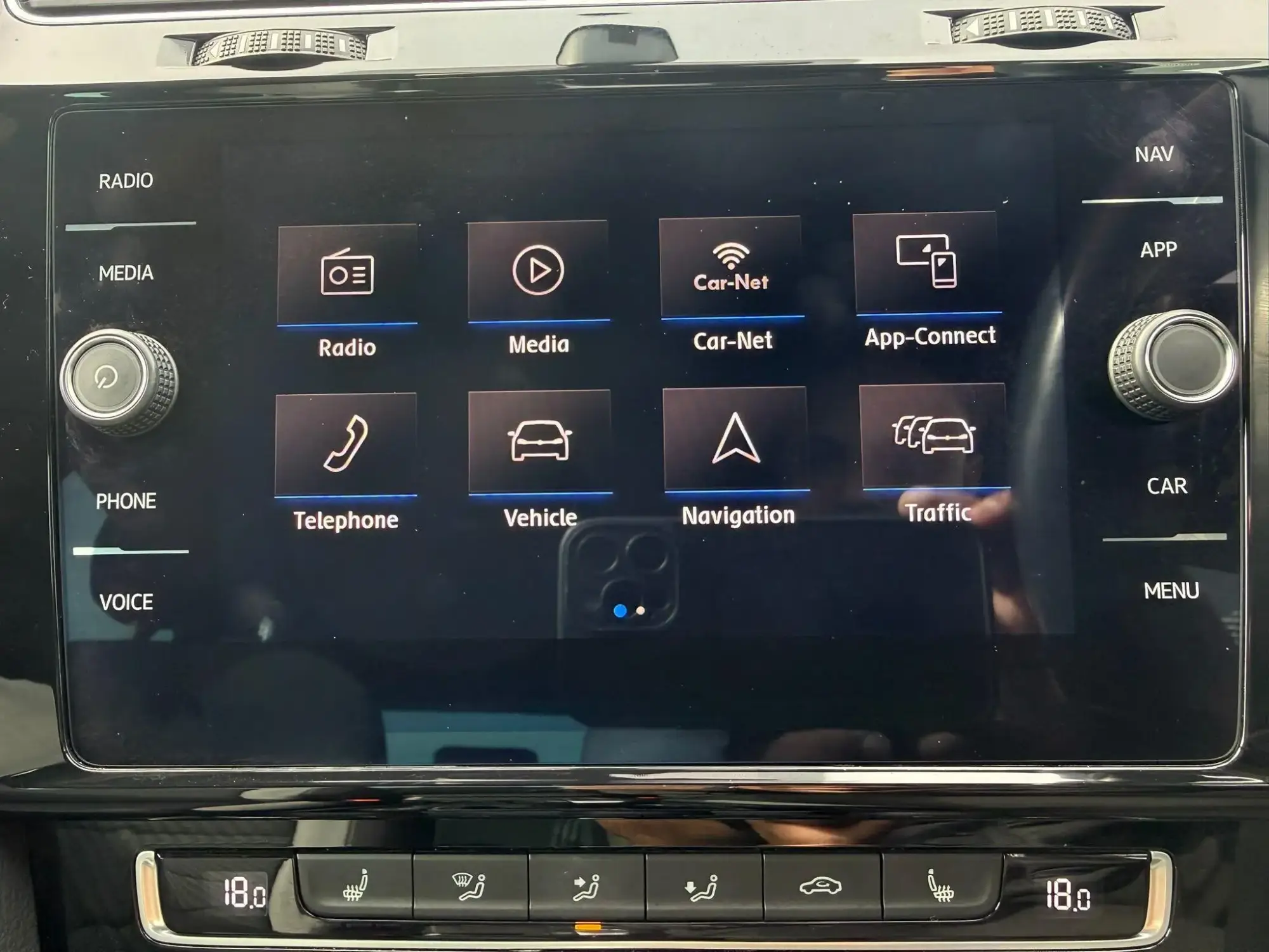 Volkswagen Golf Image 21
