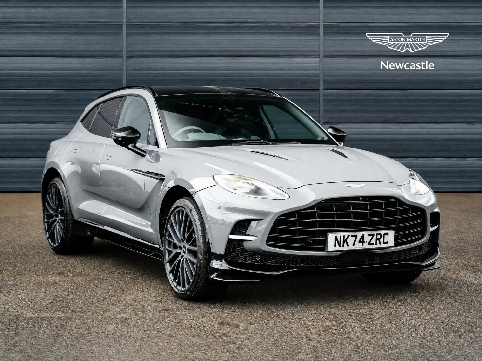 Aston Martin DBX Image 1 Aston Martin DBX Image 1