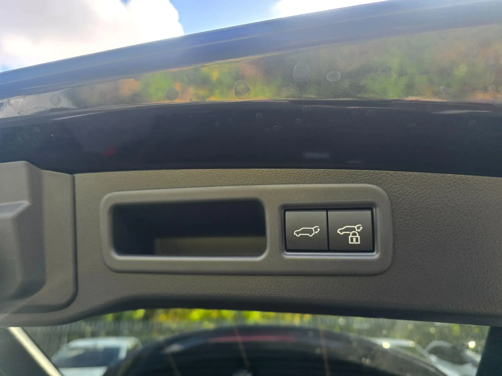 Lexus RX Image 34