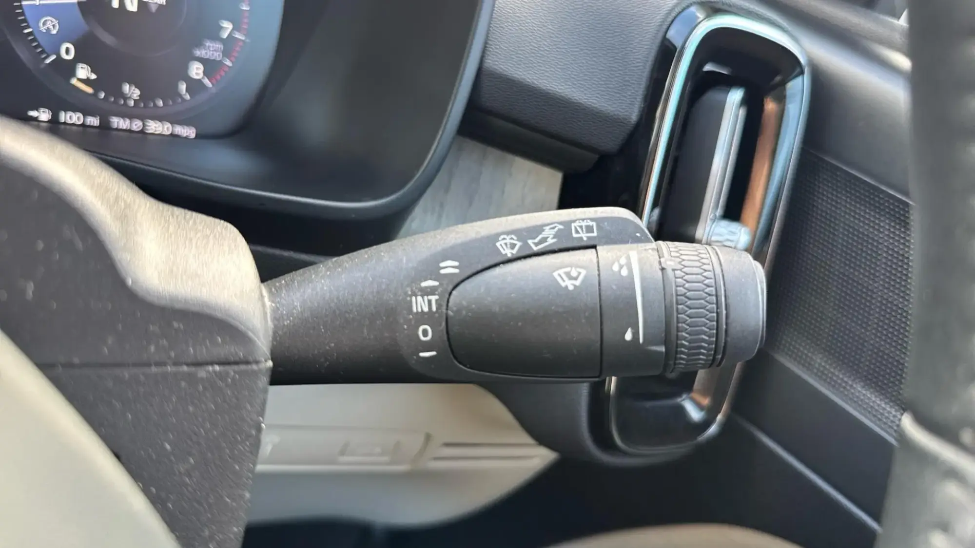 Volvo XC40 Image 23