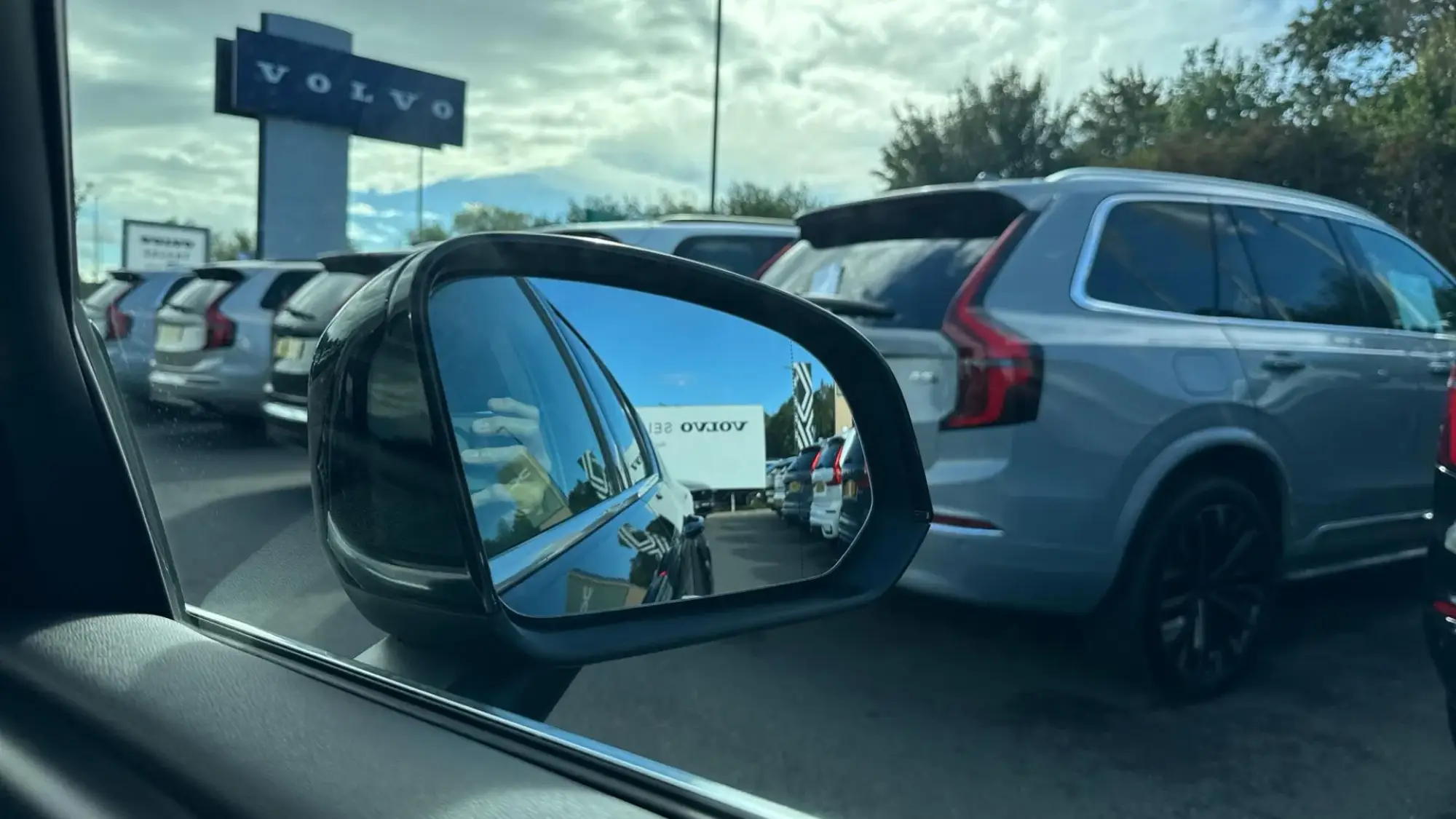 Volvo XC40 Image 32