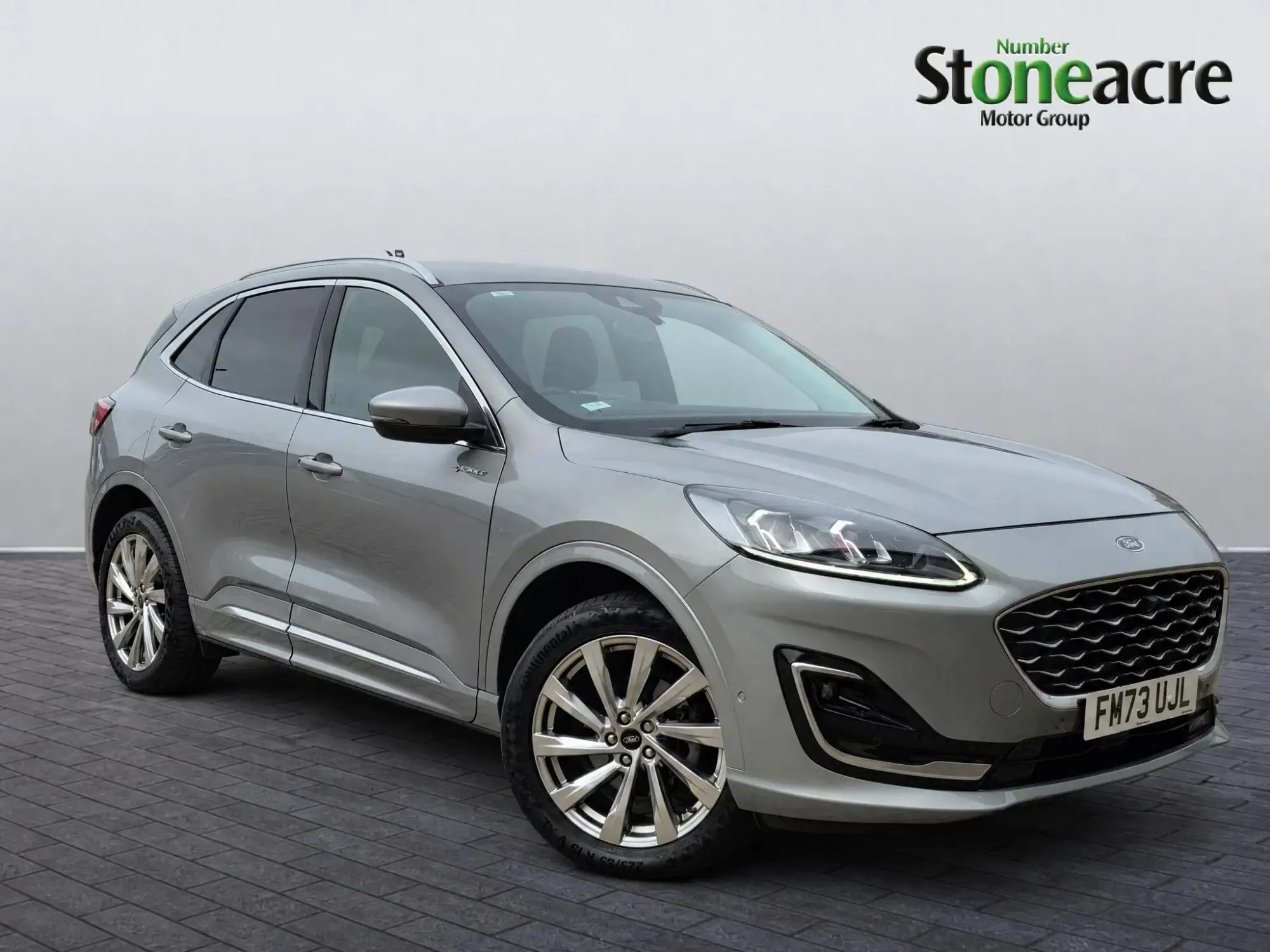Ford Kuga Hybrid 2.5h Duratec Vignale CVT Euro 6 (s/s) 5dr FM73UJL Image 1 Ford Kuga Hybrid 2.5h Duratec Vignale CVT Euro 6 (s/s) 5dr FM73UJL Image 1