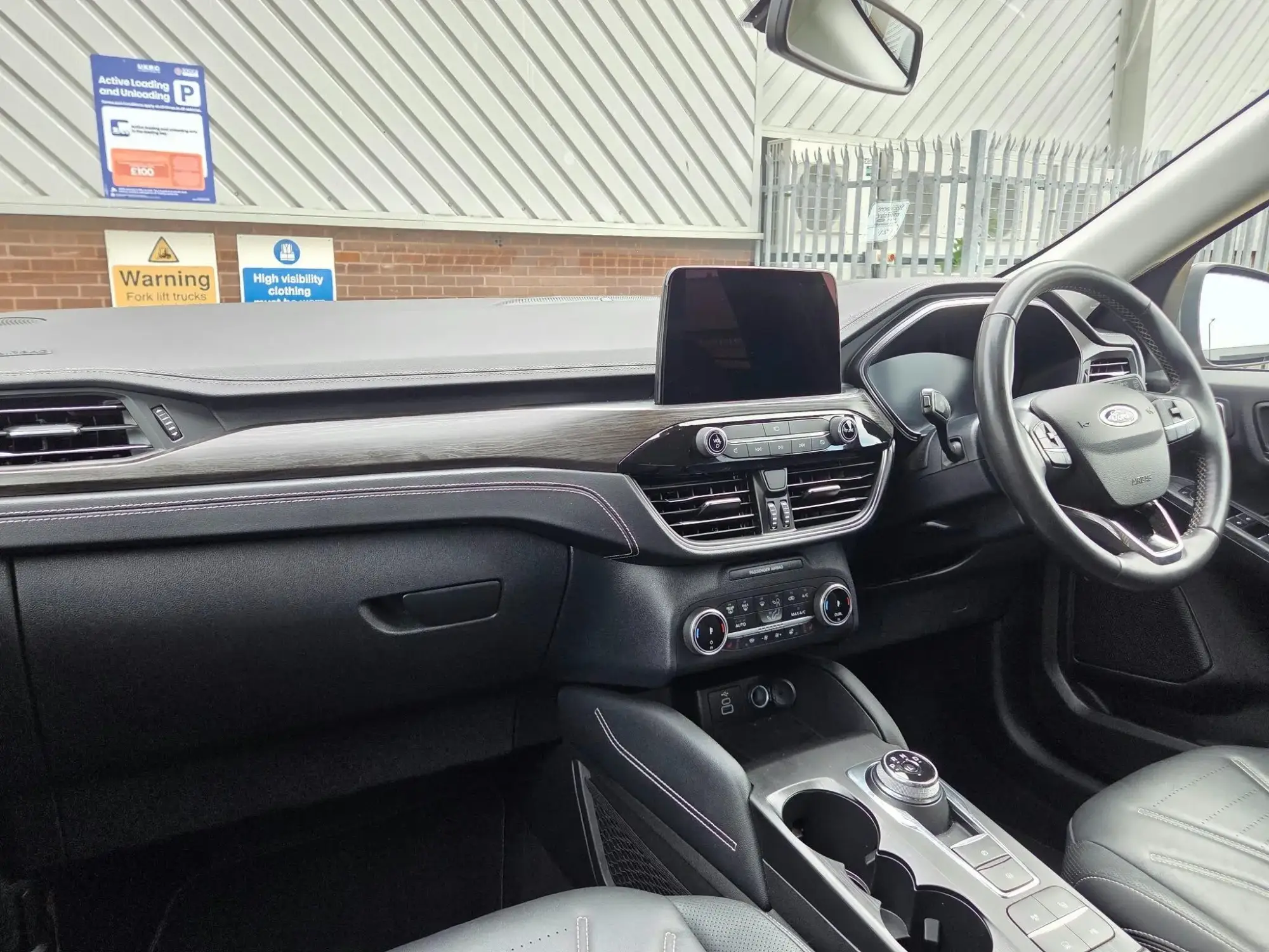 Ford Kuga Hybrid Image 10 Ford Kuga Hybrid Image 10