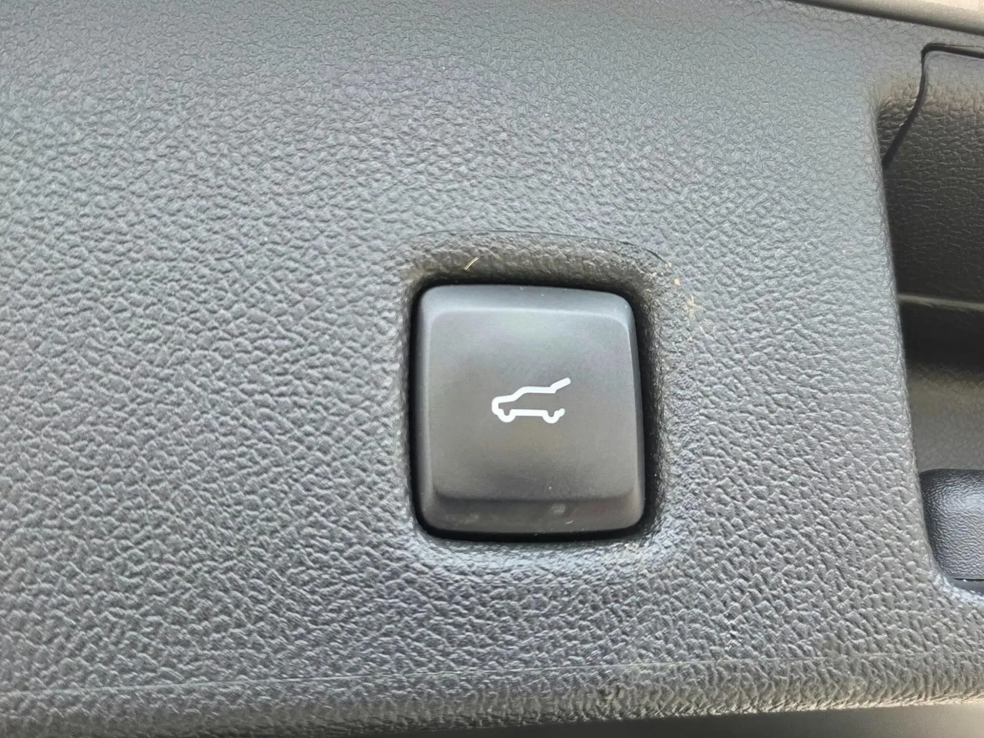 Ford Kuga Hybrid Image 17 Ford Kuga Hybrid Image 17