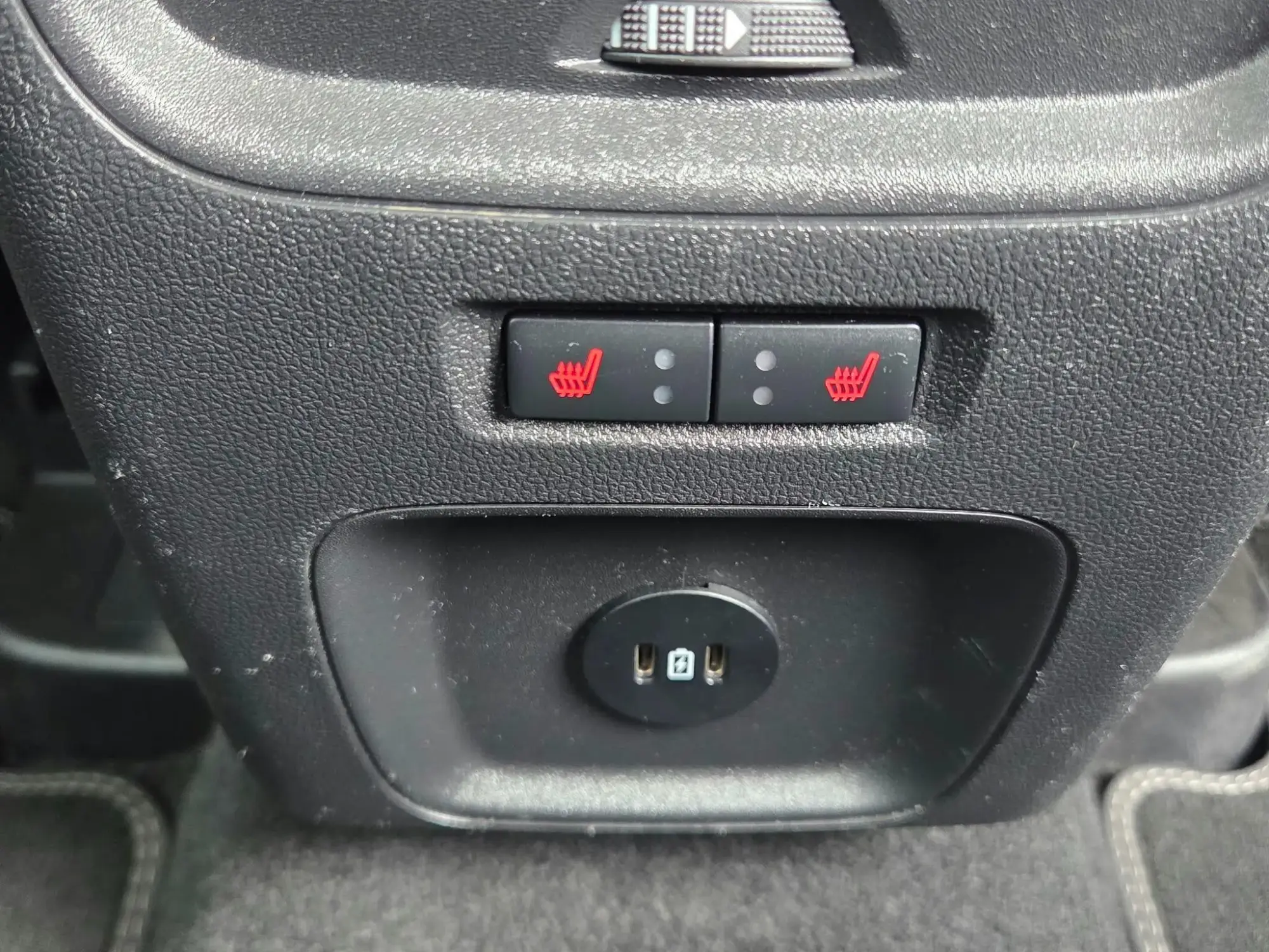 Ford Kuga Hybrid Image 19 Ford Kuga Hybrid Image 19
