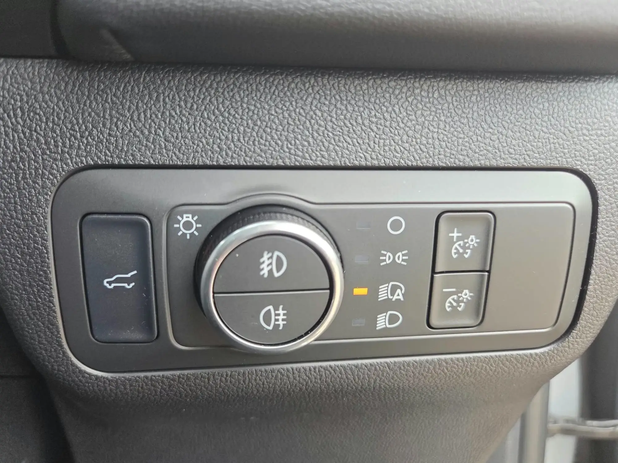 Ford Kuga Hybrid Image 26 Ford Kuga Hybrid Image 26