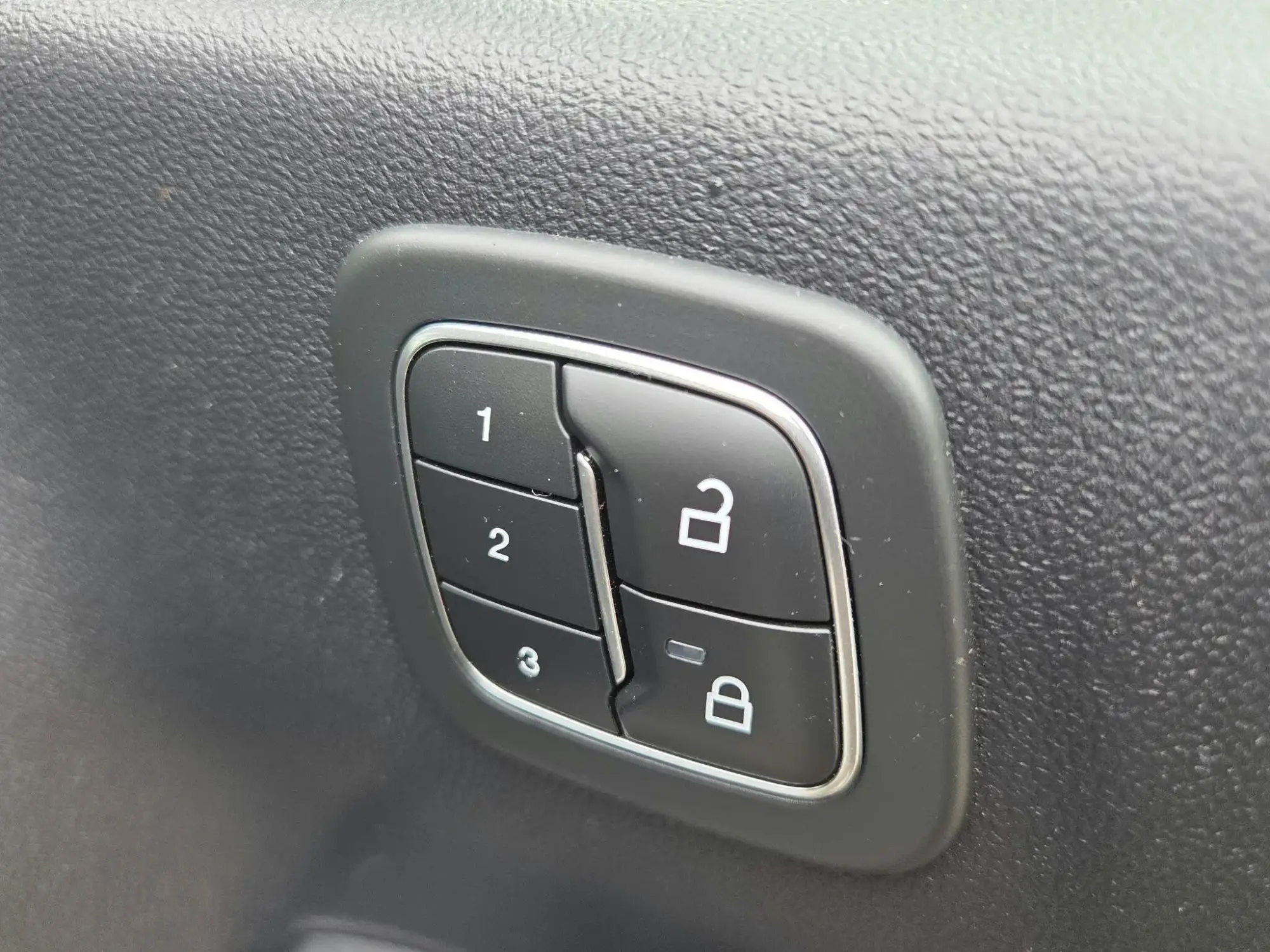 Ford Kuga Hybrid Image 29 Ford Kuga Hybrid Image 29
