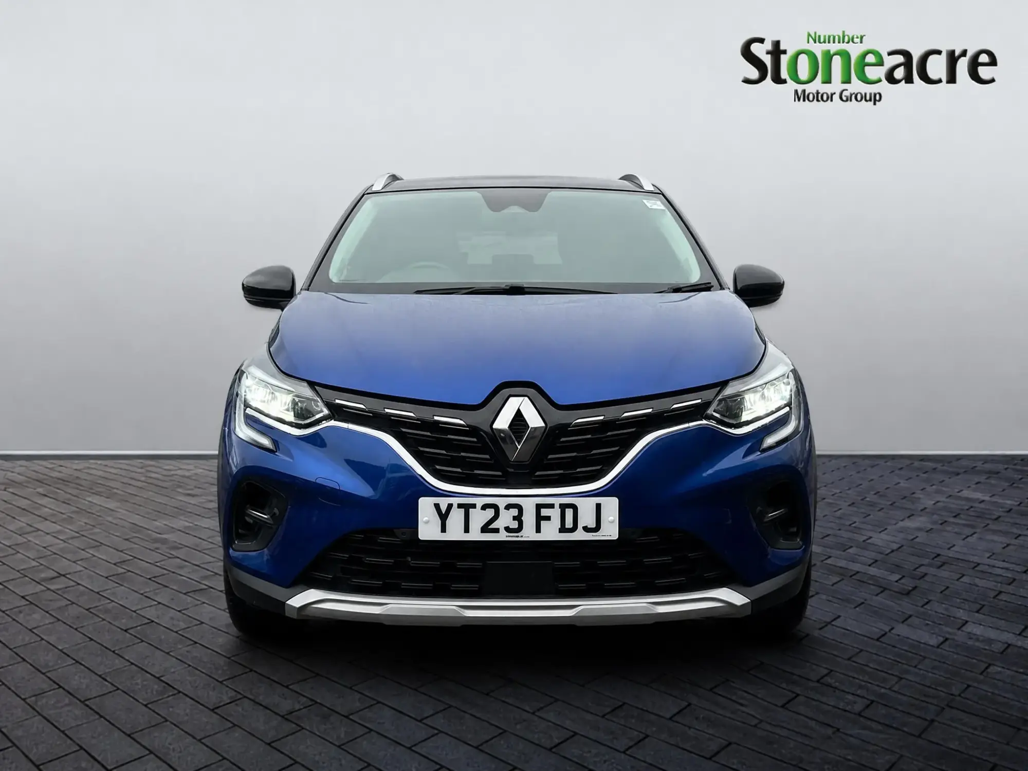 Renault Captur Techno TCe 90 MY22 YT23FDJ Image 2 Renault Captur Techno TCe 90 MY22 YT23FDJ Image 2