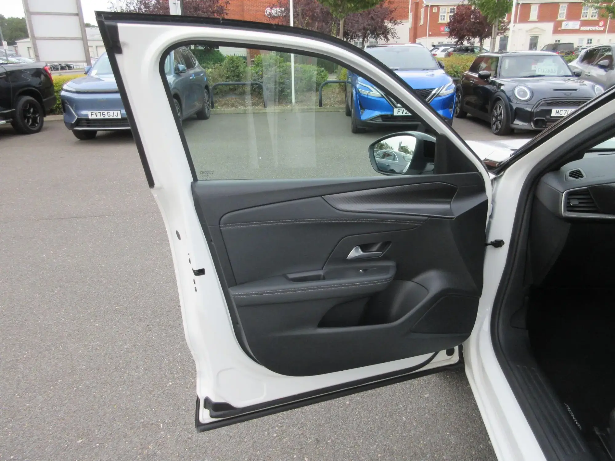 Vauxhall Mokka Image 28 Vauxhall Mokka Image 28