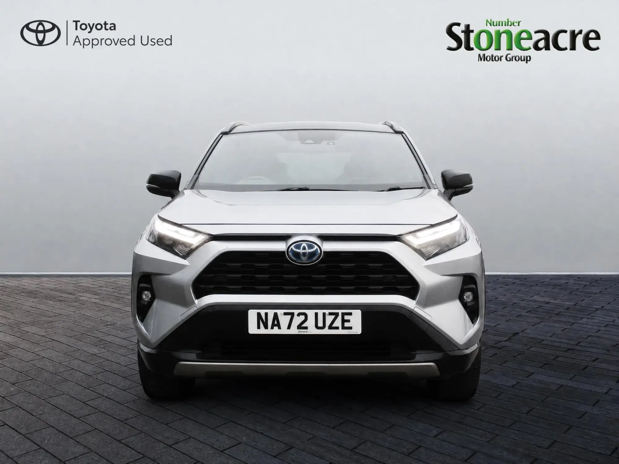 Toyota RAV4 Image 8