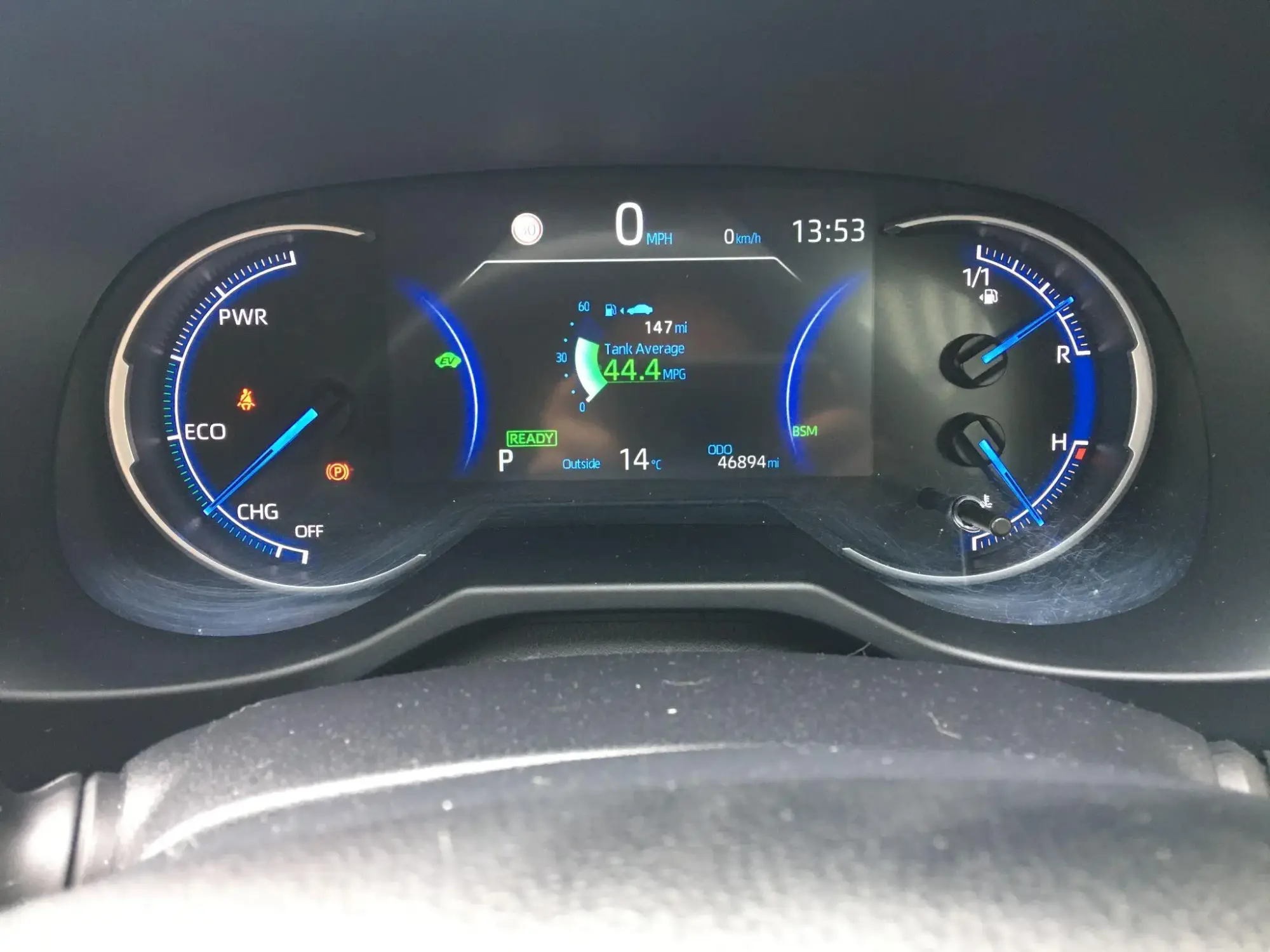 Toyota RAV4 Image 15