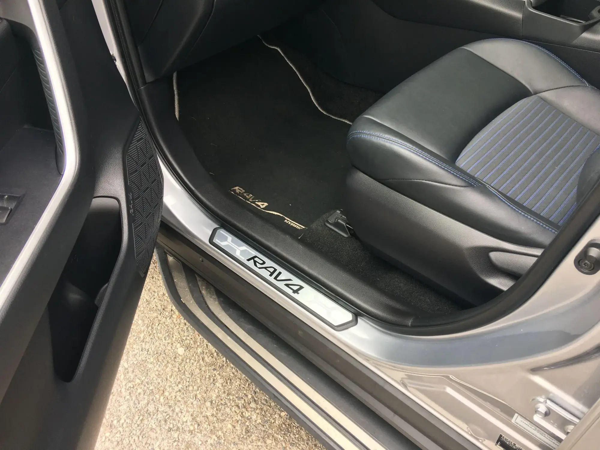 Toyota RAV4 Image 27