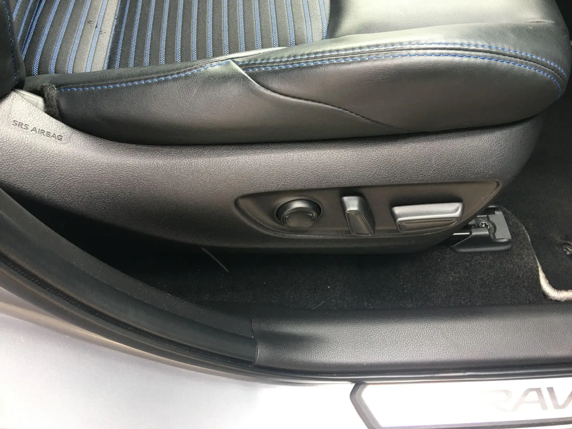Toyota RAV4 Image 34