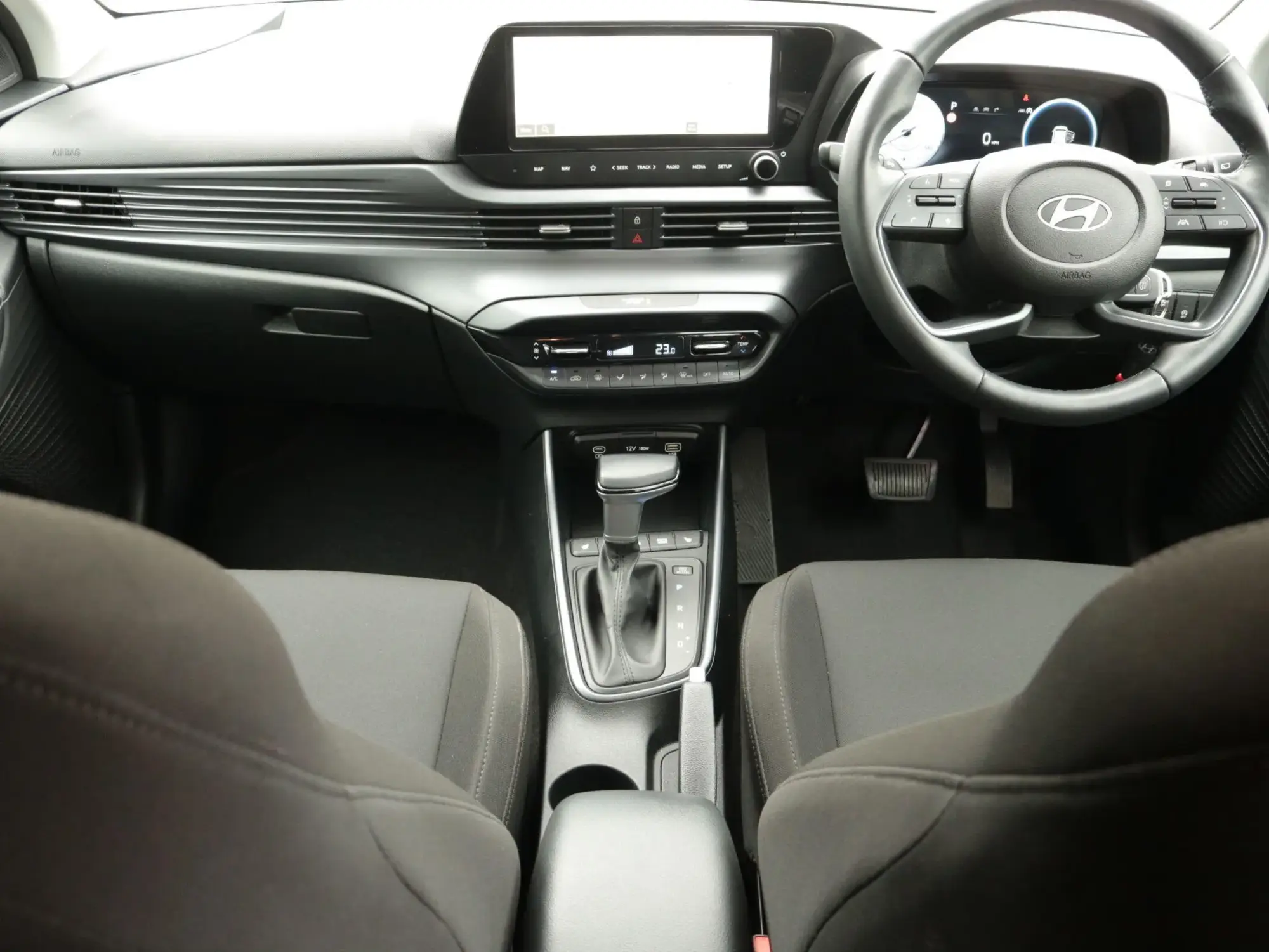 Hyundai i20 Image 14