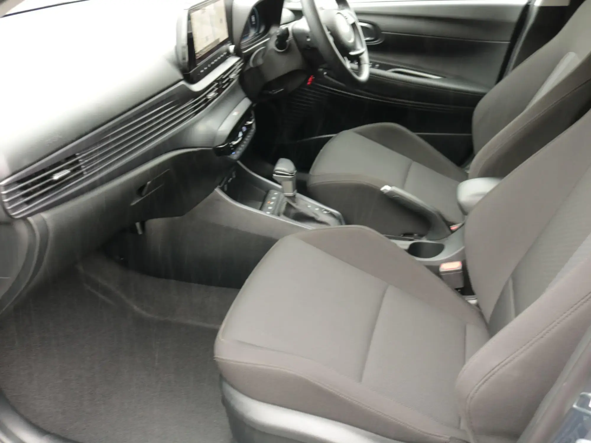 Hyundai i20 Image 15