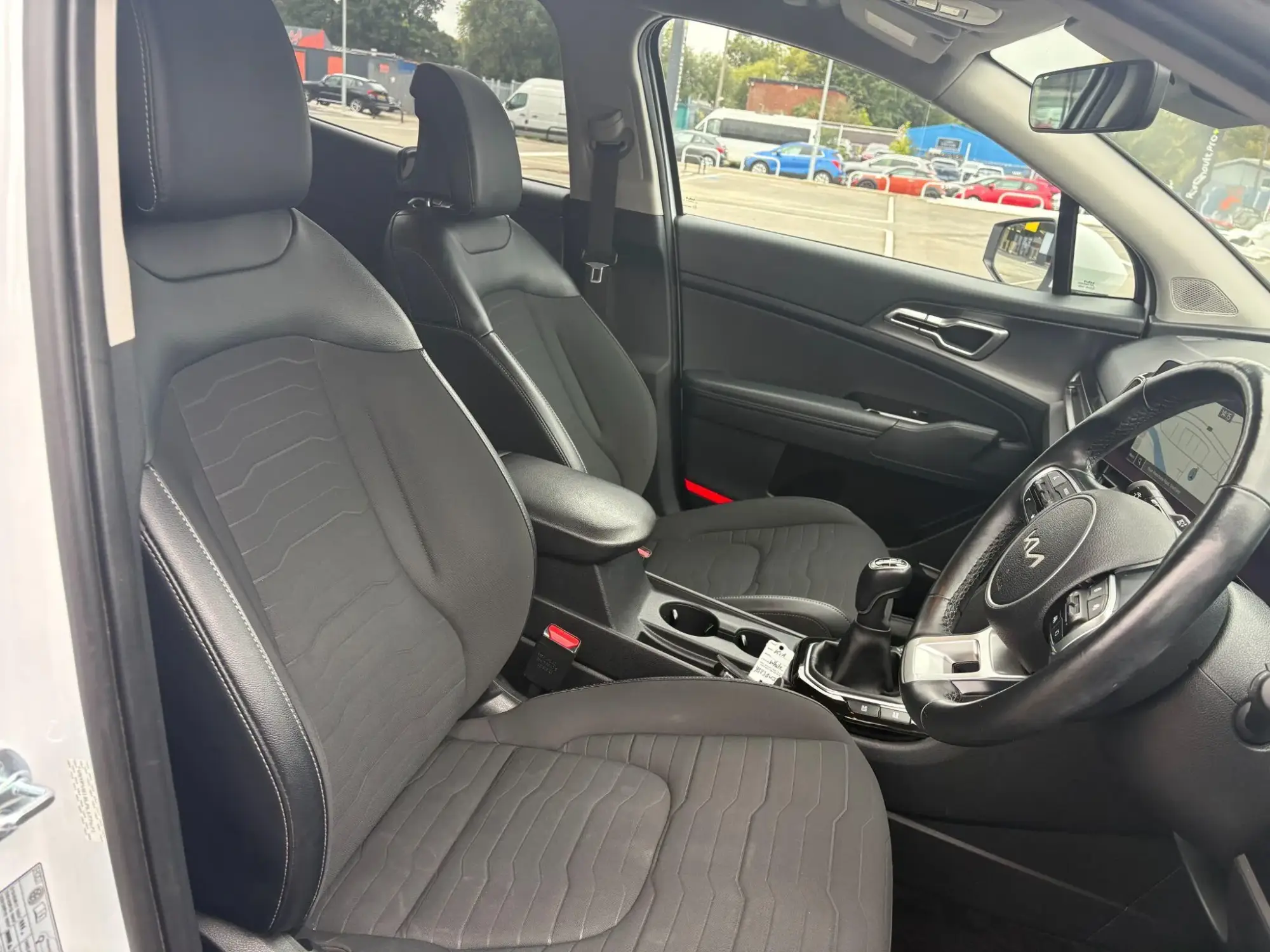 Kia Sportage Image 12 Kia Sportage Image 12