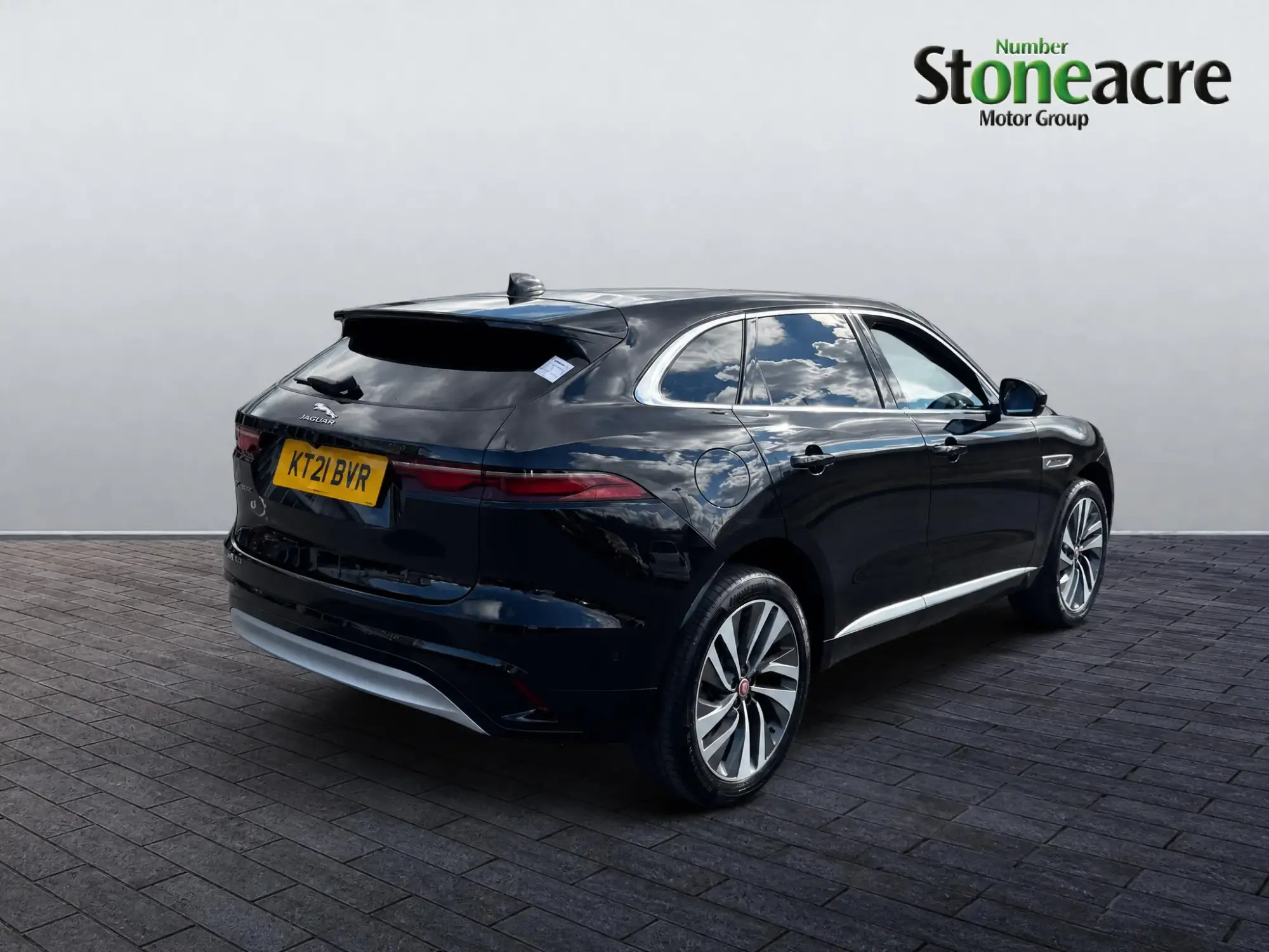 Jaguar F-Pace Image 8 Jaguar F-Pace Image 8
