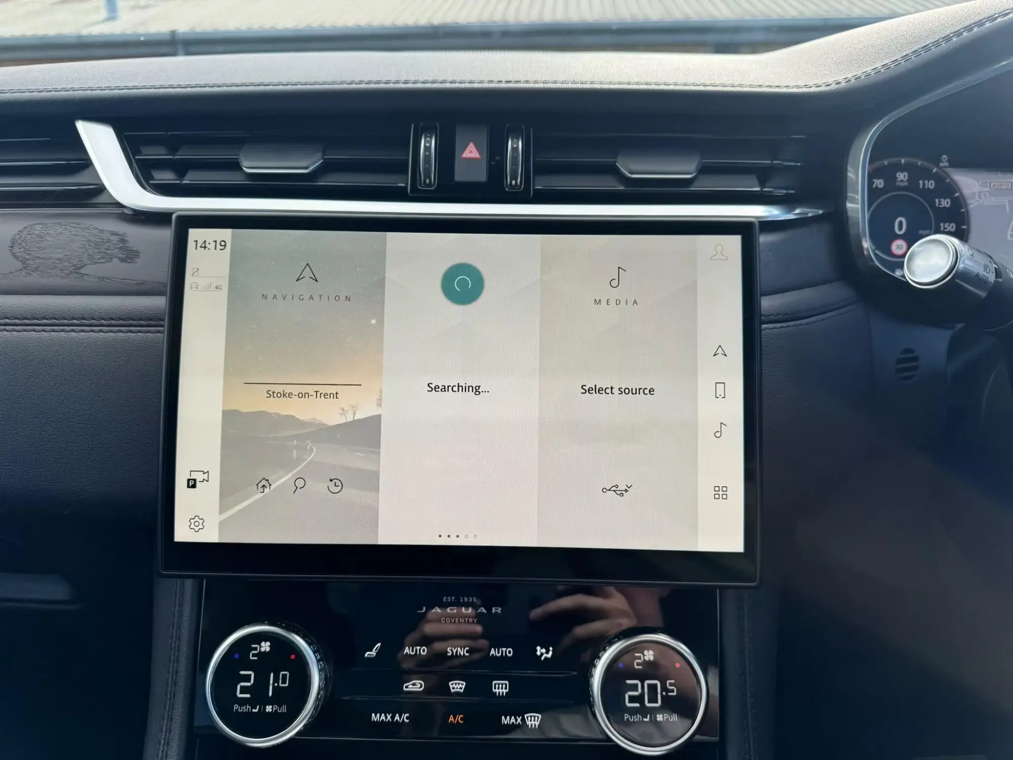 Jaguar F-Pace Image 18 Jaguar F-Pace Image 18