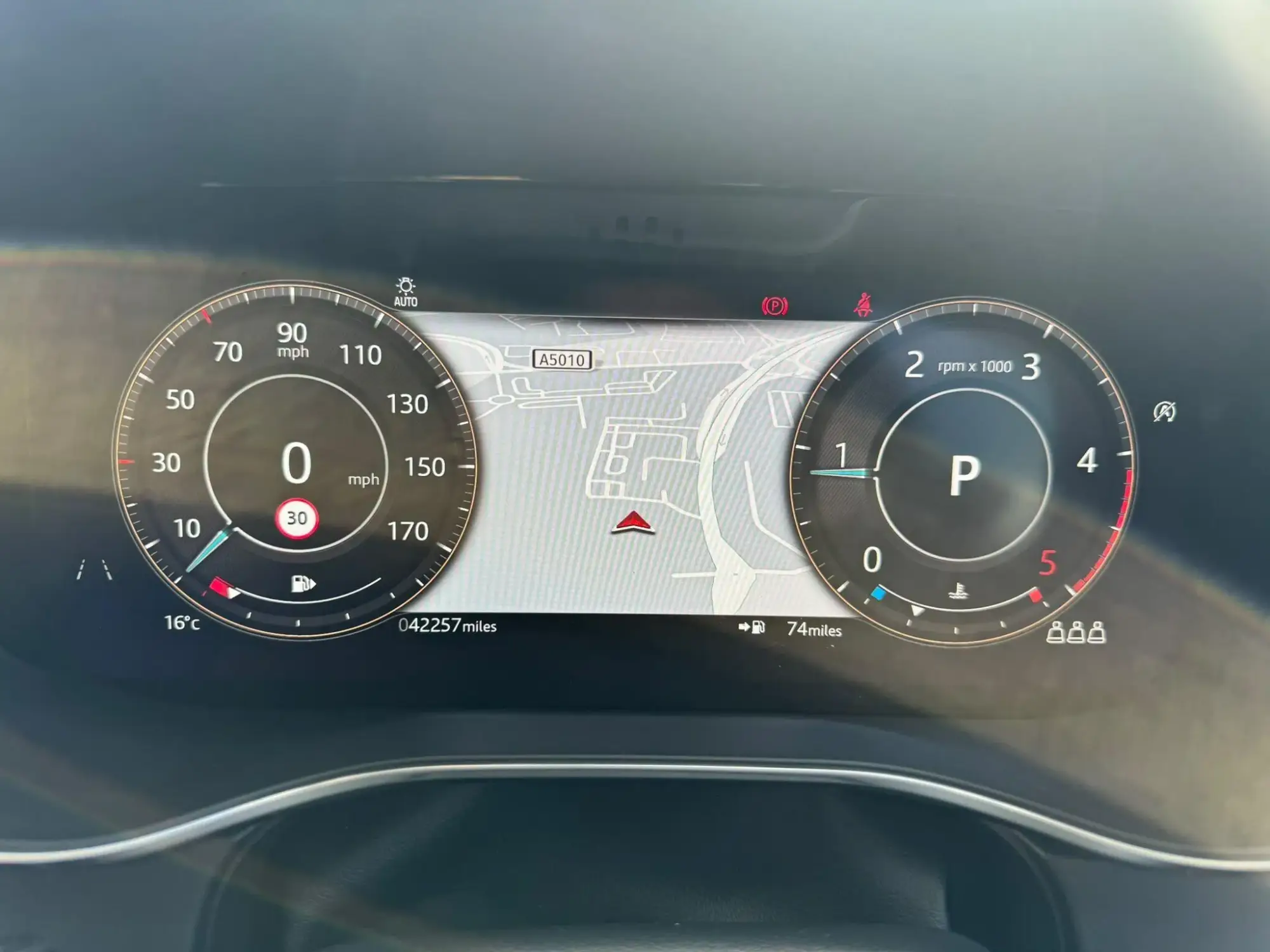 Jaguar F-Pace Image 19 Jaguar F-Pace Image 19