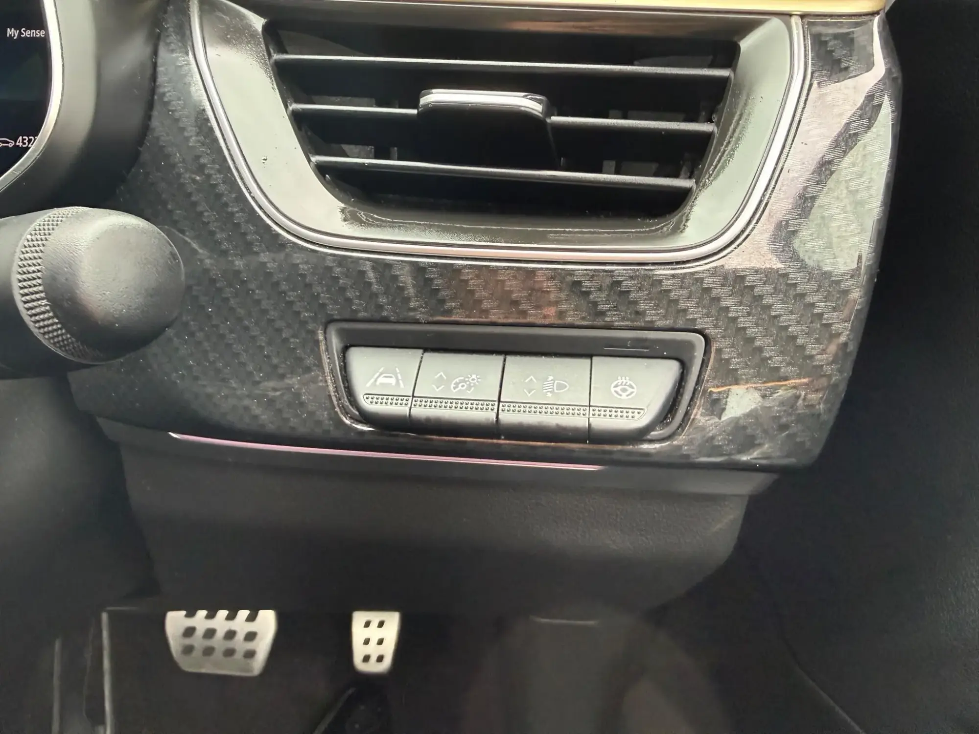 Renault Arkana E-Tech Image 33 Renault Arkana E-Tech Image 33