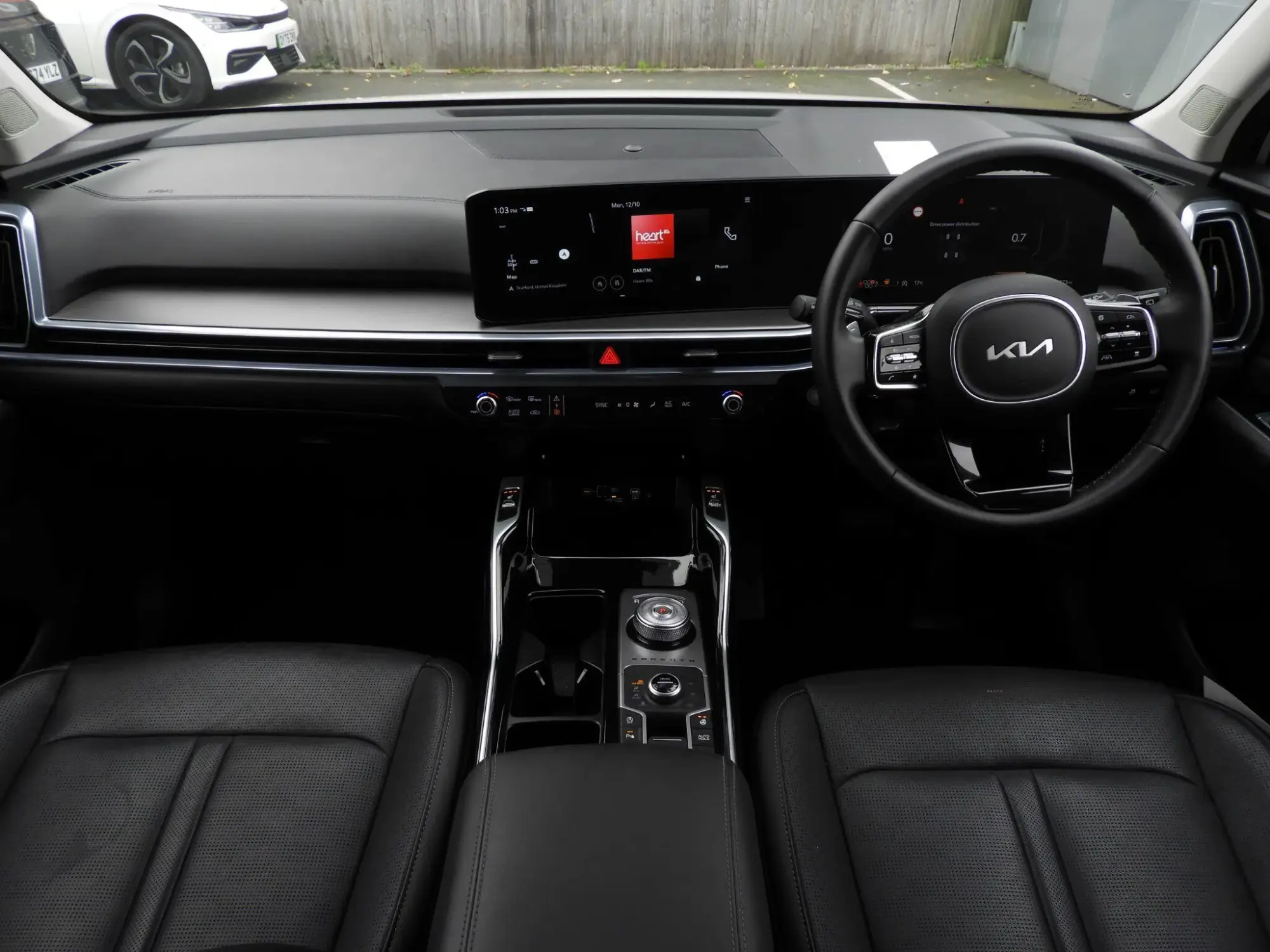 Kia Sorento Image 13 Kia Sorento Image 13