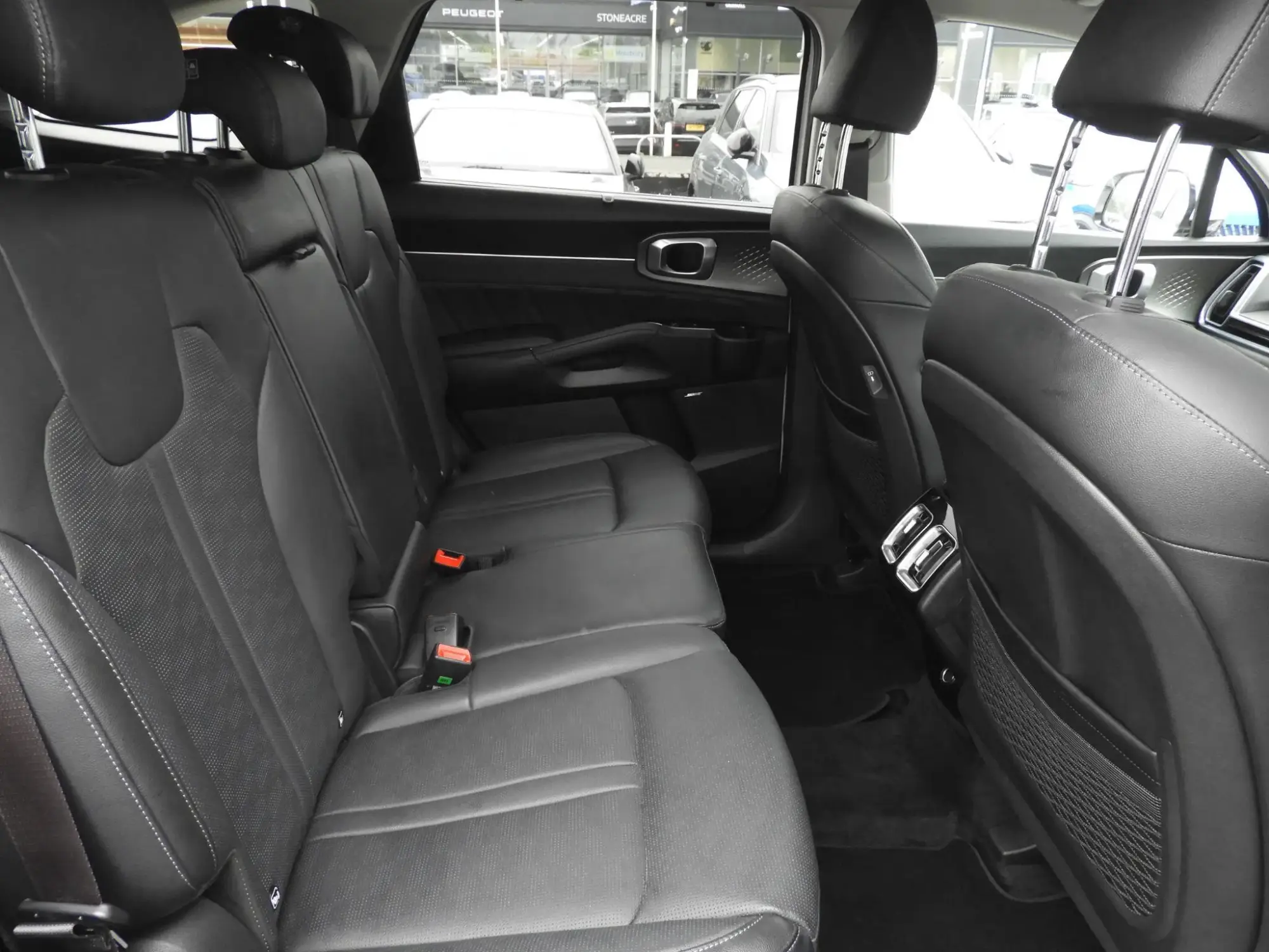 Kia Sorento Image 18 Kia Sorento Image 18