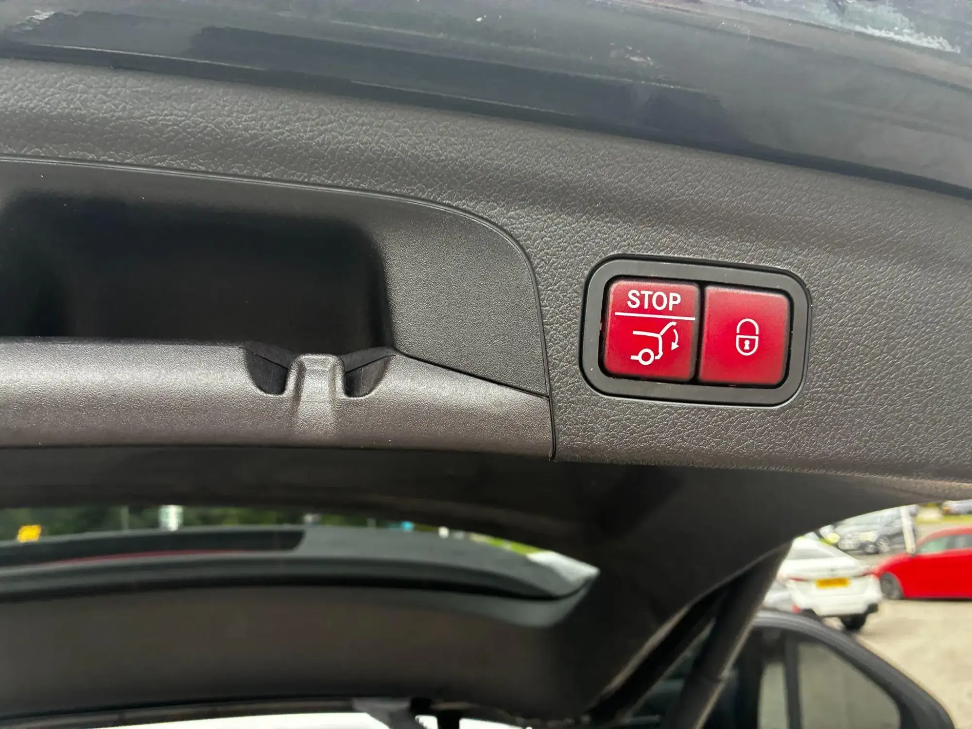 Mercedes-Benz GLE Image 28 Mercedes-Benz GLE Image 28
