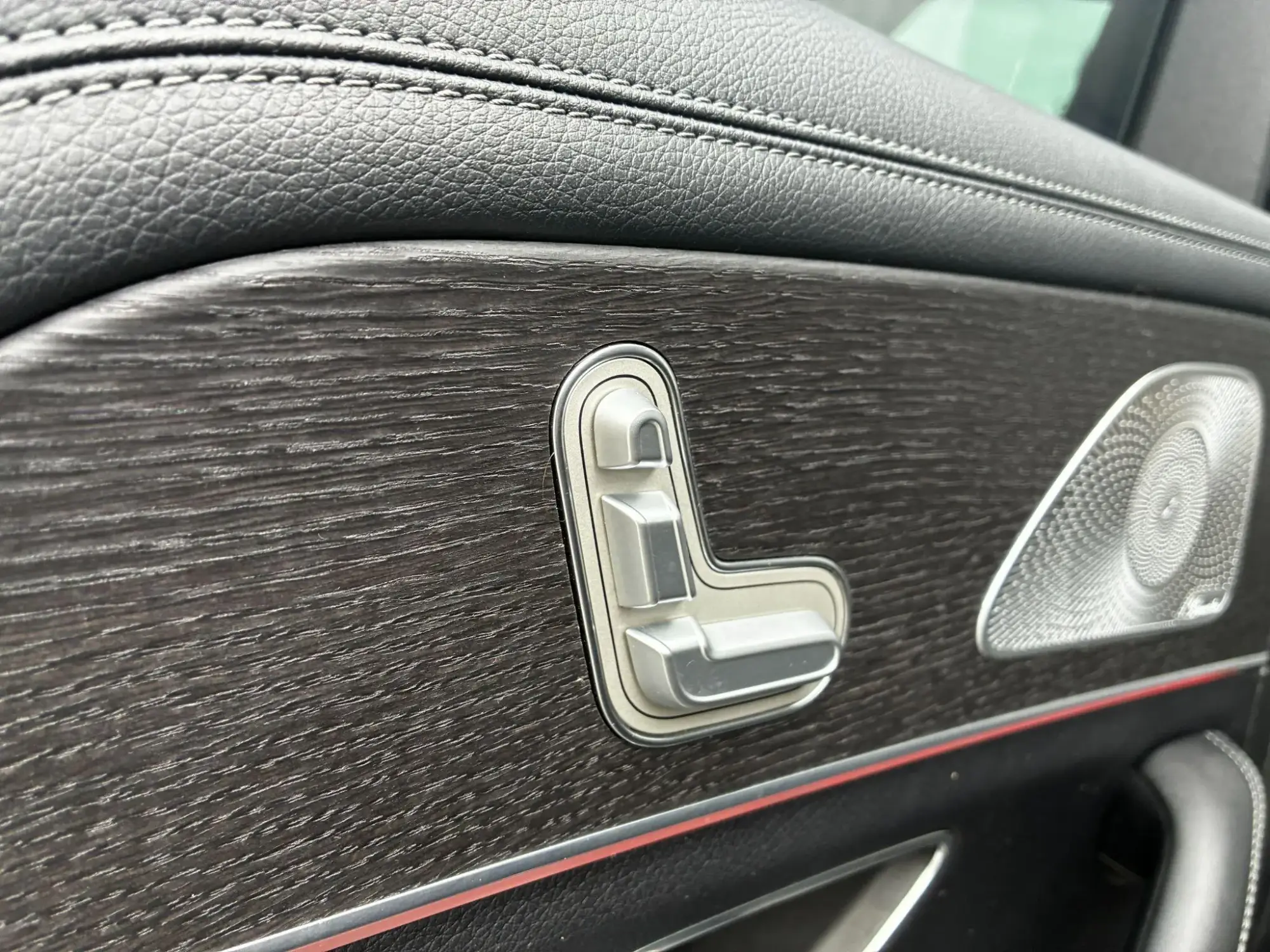 Mercedes-Benz GLE Image 32 Mercedes-Benz GLE Image 32