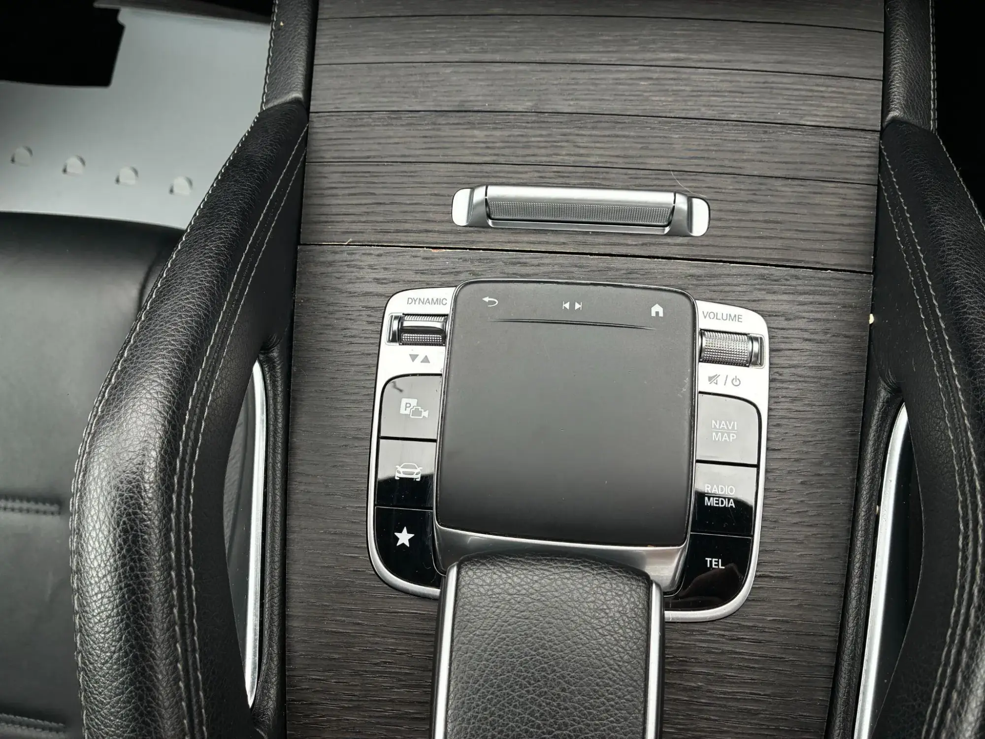 Mercedes-Benz GLE Image 23 Mercedes-Benz GLE Image 23