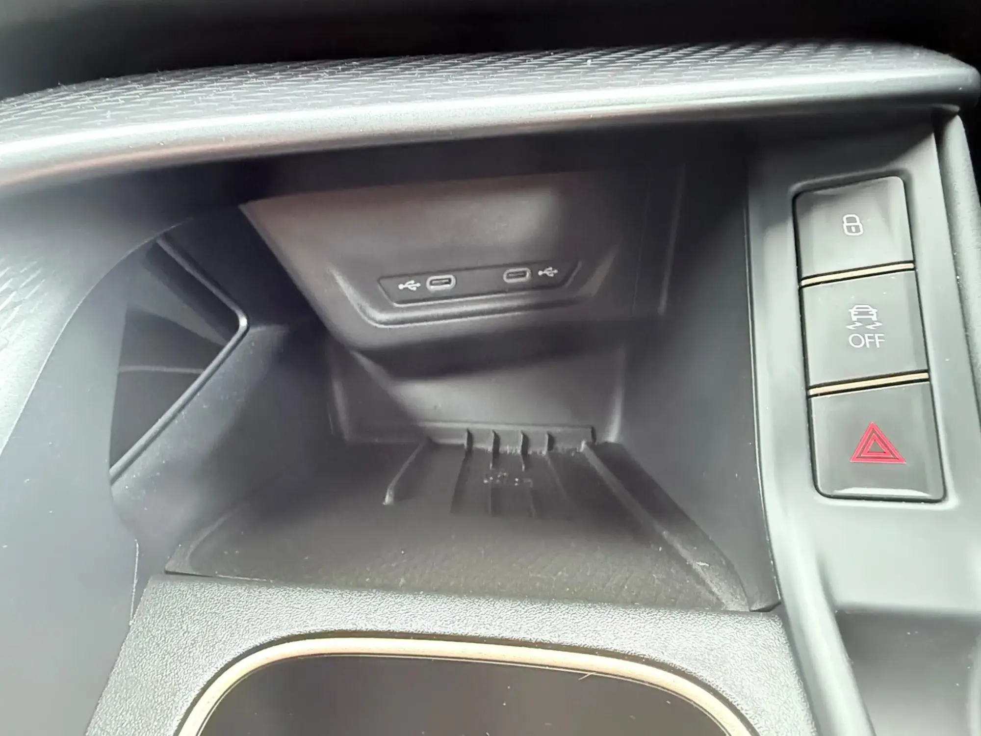 CUPRA Terramar Image 30